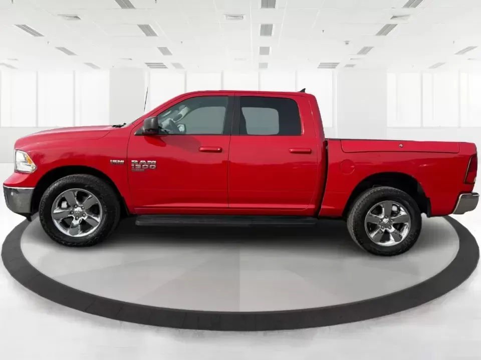 2019 Ram 1500 Big Horn Crew Cab 4x4 5'7 Box (1C6RR7LT5KS) with an HEMI 5.7L V-8 variable valve control engine, 8A transmission, located at 1951 S Dayton Lakeview Rd., New Carlisle, OH, 45344, (937) 908-9800, 39.890999, -84.050255 - **Hit the Road with Confidence: Your 2019 Ram 1500 Awaits at Advantage Car and Credit!**<br /> <br /> Are you ready to elevate your adventures, whether you're hauling gear for a weekend getaway or tackling daily commutes? Look no further than the stunning **2019 Ram 1500 Big Horn Crew Cab** availabl - Photo#5