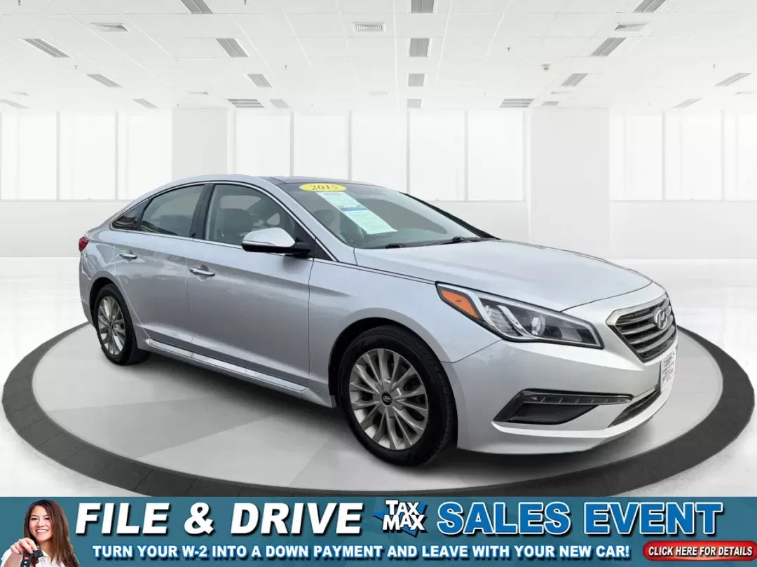 2015 Hyundai Sonata Limited (5NPE34AF8FH) with an 2.4L I-4 gasoline direct injection engine, 6-Speed Automatic transmission, located at 8750 N County Rd 25A, Piqua, OH, 45356, (937) 908-9800, 40.164391, -84.232513 - Are you in the market for a dependable vehicle that perfectly balances comfort, style, and performance? Look no further than the 2015 Hyundai Sonata Limited, available now at Advantage Car and Credit - Piqua. Whether you're commuting to work, running errands around town, or planning a family road tr - Photo#0