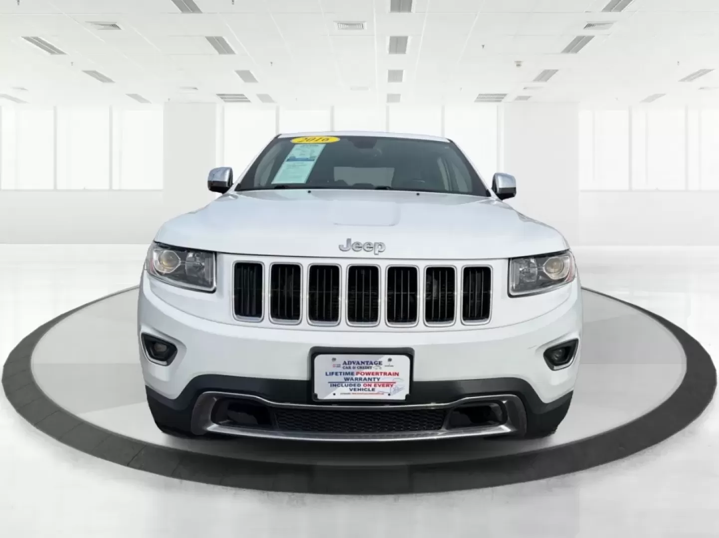 2016 Jeep Grand Cherokee Limited (1C4RJFBG8GC) with an Other engine, located at 8750 N County Rd 25A, Piqua, OH, 45356, (937) 908-9800, 40.164391, -84.232513 - Discover the ultimate blend of luxury and capability with this stunning 2016 Jeep Grand Cherokee Limited, now available at Advantage Car and Credit - Piqua! Perfect for those who crave adventure while needing a reliable vehicle for daily commuting or weekend family outings, this SUV is designed to e - Photo#7