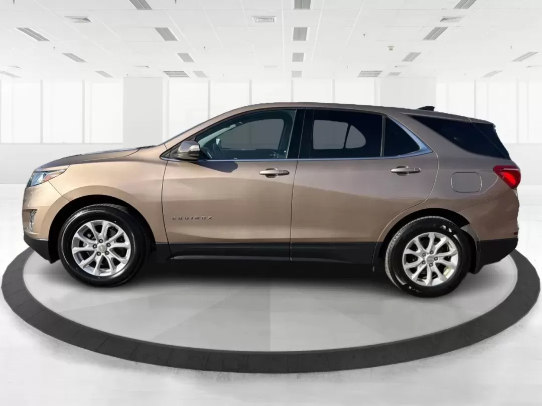 2018 Chevrolet Equinox LT (3GNAXJEV9JL) with an 1.5L I-4 gasoline direct injection engine, 6A transmission, located at 4508 South Dixie Dr, Moraine, OH, 45439, (937) 908-9800, 39.689976, -84.218452 - Experience the perfect balance of style, comfort, and functionality with the 2018 Chevrolet Equinox LT, available now at Advantage Car and Credit in Moraine, OH. This SUV is not just a vehicle; it's your companion for weekend getaways, school runs, and daily commutes. With a spacious interior design - Photo#5