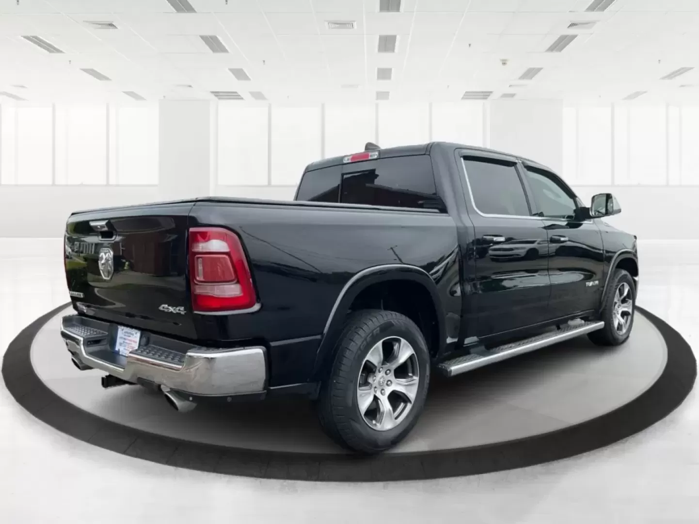 2019 Ram 1500 Laramie Crew Cab SWB 4WD (1C6SRFJT5KN) with an 5.7L V8 OHV 16V engine, 8-Speed Automatic transmission, located at 401 Woodman Dr, Riverside, OH, 45431, (937) 908-9800, 39.760899, -84.123421 - **Unleash Your Adventures with the 2019 Ram 1500 Laramie Crew Cab Perfect for Work and Play!**<br /> <br /> Are you ready to elevate your daily driving experience? Look no further than this stunning 2019 Ram 1500 Laramie Crew Cab, a vehicle designed to enhance your lifestyle whether you're commutin - Photo#2