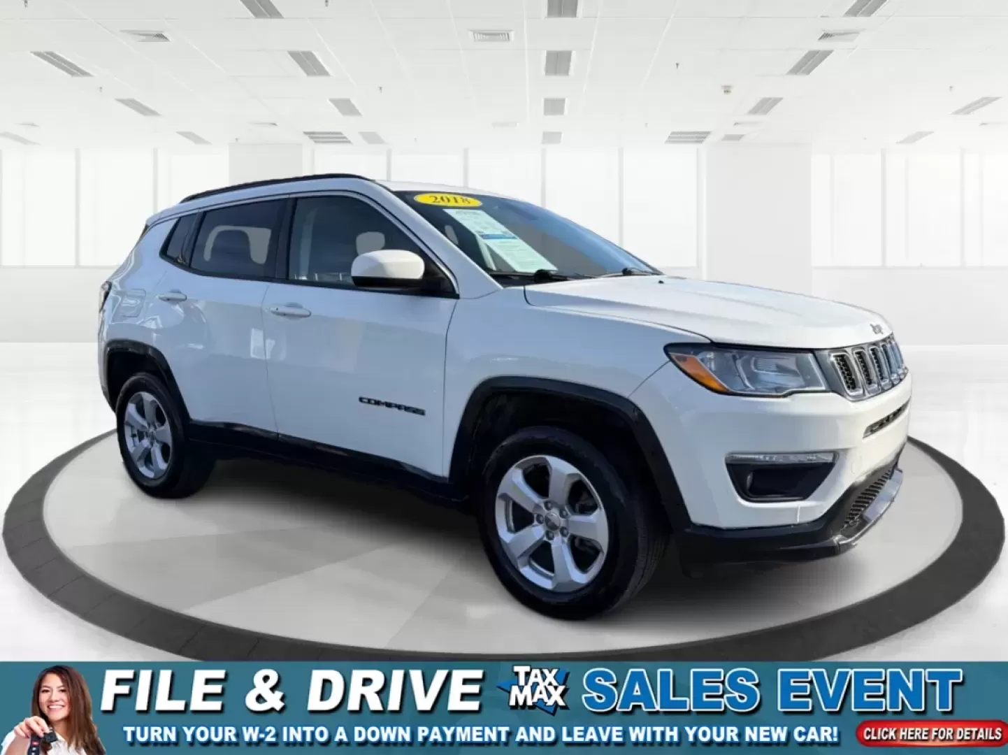 2018 Jeep Compass Latitude 4x4 (3C4NJDBB4JT) with an 2.4L L4 DOHC 16V engine, Manual/Standard transmission, located at 1184 Kauffman Ave, Fairborn, OH, 45324, (937) 908-9800, 39.807072, -84.030914 - Discover the perfect blend of style, reliability, and adventure with the 2018 Jeep Compass Latitude 4x4, now available at Advantage Car and Credit in Fairborn, OH. This rugged yet refined SUV is ideal for weekend warriors and growing families alike, offering the versatility you need for both daily c - Photo#0