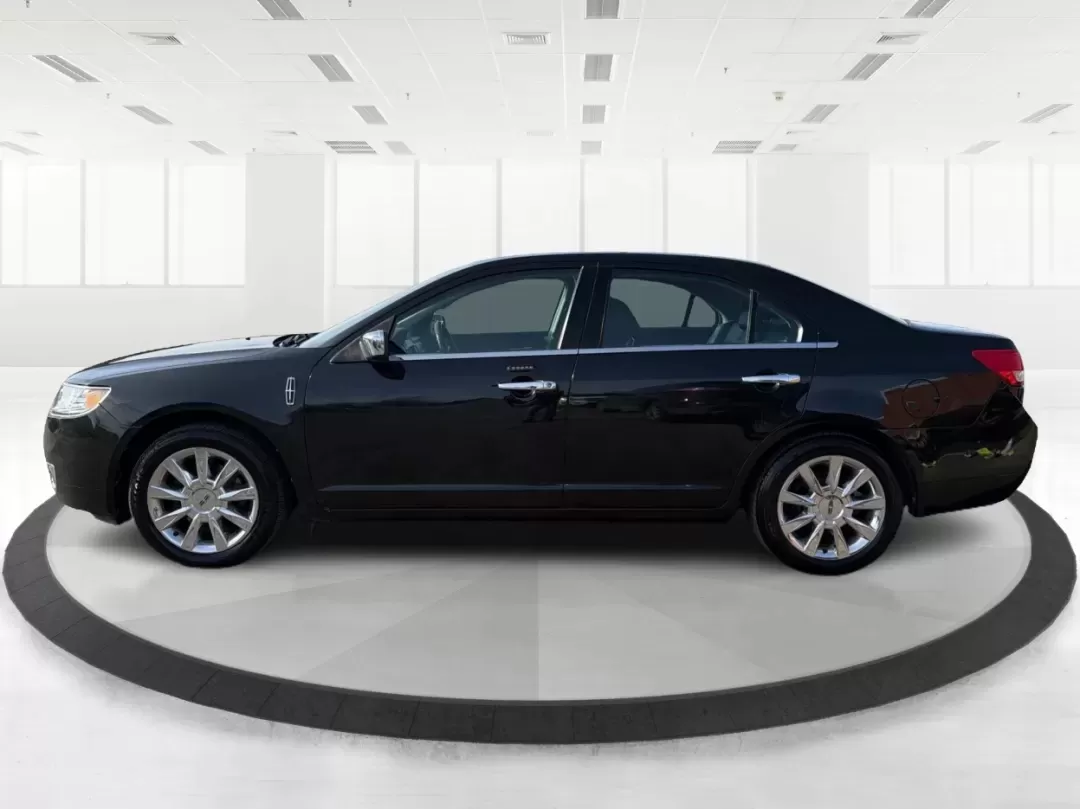 2011 Lincoln MKZ Base (3LNHL2GC5BR) with an Other engine, located at 401 Woodman Dr, Riverside, OH, 45431, (937) 908-9800, 39.760899, -84.123421 - **Elevate Your Commute with the 2011 Lincoln MKZ at Advantage Car and Credit - Riverside!**<br /> <br /> Ready to transform your daily drive into a luxurious experience? The 2011 Lincoln MKZ is the perfect vehicle for those seeking comfort without compromising on style. With its sleek black exterior - Photo#5