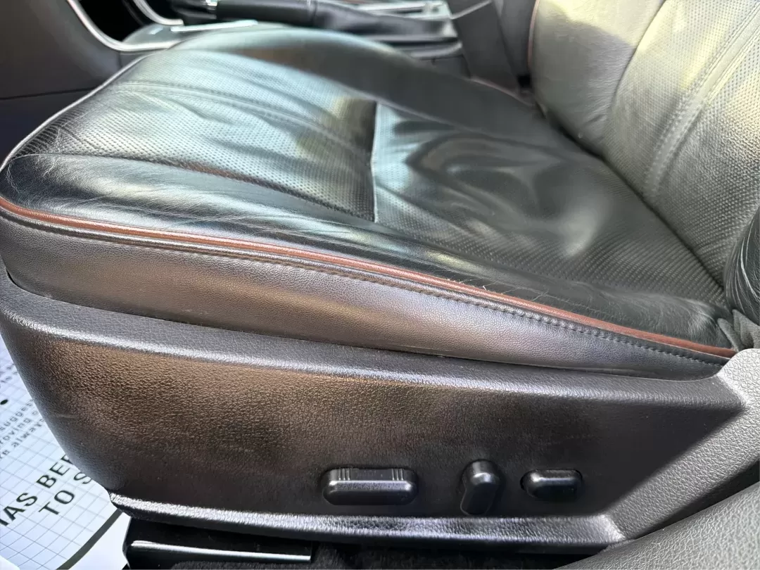 2011 Lincoln MKZ Base (3LNHL2GC5BR) with an Other engine, located at 401 Woodman Dr, Riverside, OH, 45431, (937) 908-9800, 39.760899, -84.123421 - **Elevate Your Commute with the 2011 Lincoln MKZ at Advantage Car and Credit - Riverside!**<br /> <br /> Ready to transform your daily drive into a luxurious experience? The 2011 Lincoln MKZ is the perfect vehicle for those seeking comfort without compromising on style. With its sleek black exterior - Photo#18