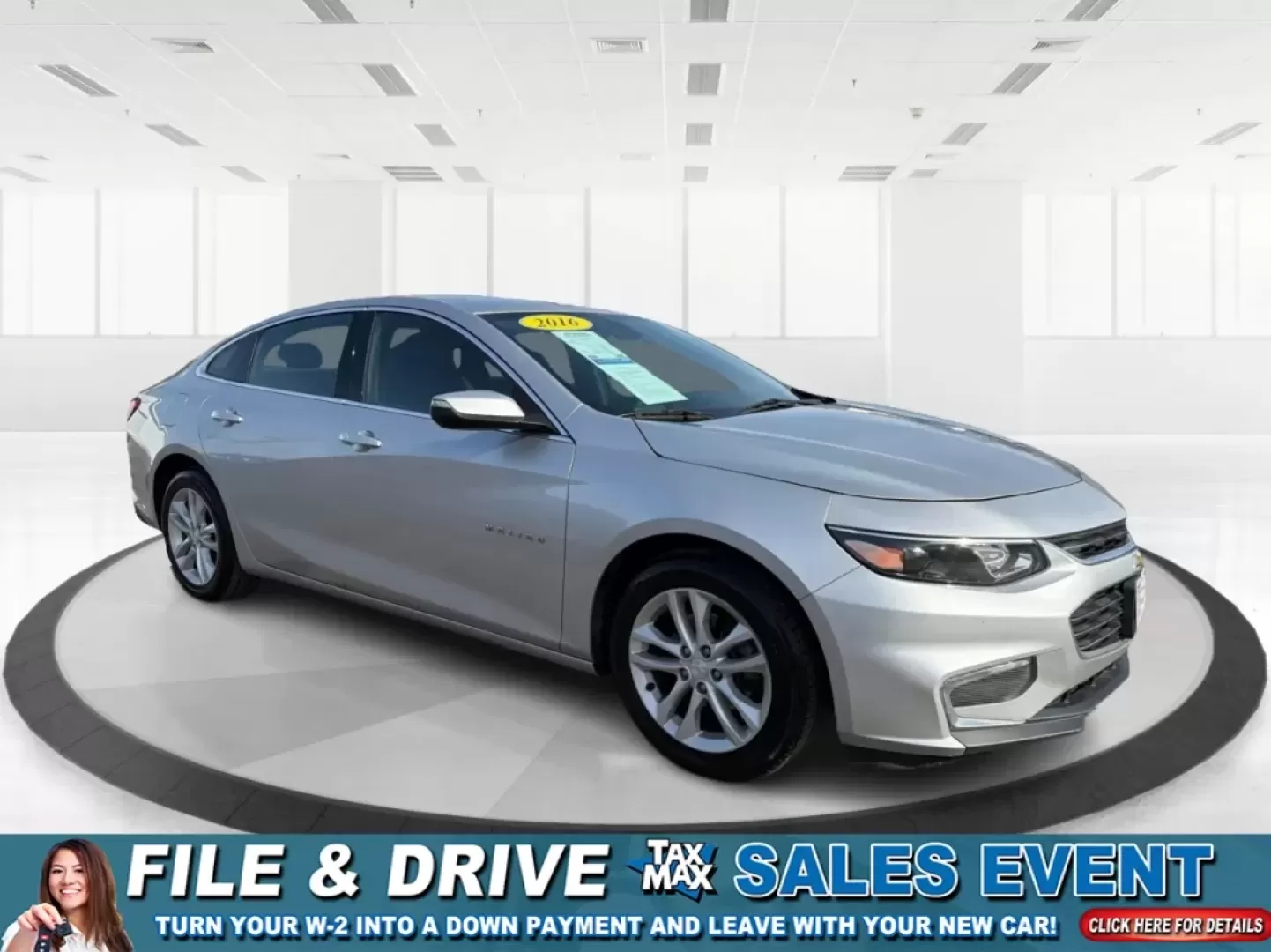 2016 Chevrolet Malibu 1LT (1G1ZE5ST3GF) with an ECOTEC 1.5L I-4 gasoline direct injection engine, located at 401 Woodman Dr, Riverside, OH, 45431, (937) 908-9800, 39.760899, -84.123421 - Discover the perfect blend of style, comfort, and reliability with this stunning 2016 Chevrolet Malibu 1LT, an ideal choice for budget-conscious buyers and families looking for a dependable daily driver. With its roomy interior and impressive fuel efficiency, this sedan not only excels at getting yo - Photo#0
