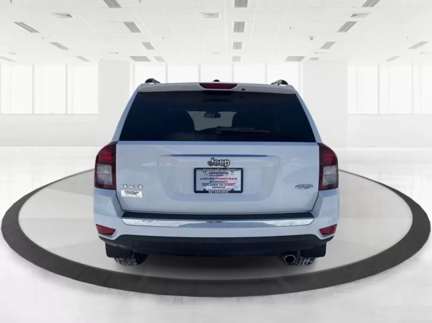 2016 Jeep Compass High Altitude Edition (1C4NJDEB4GD) with an 2.4L I-4 DOHC engine, 6A transmission, located at 4508 South Dixie Dr, Moraine, OH, 45439, (937) 908-9800, 39.689976, -84.218452 - ### Get Ready for Your Next Adventure with the 2016 Jeep Compass High Altitude Edition!<br /> <br /> Are you an adventure seeker or a weekend warrior? The 2016 Jeep Compass High Altitude Edition is the perfect vehicle to elevate your lifestyle! Ideal for those who love hitting the trails or simply r - Photo#3