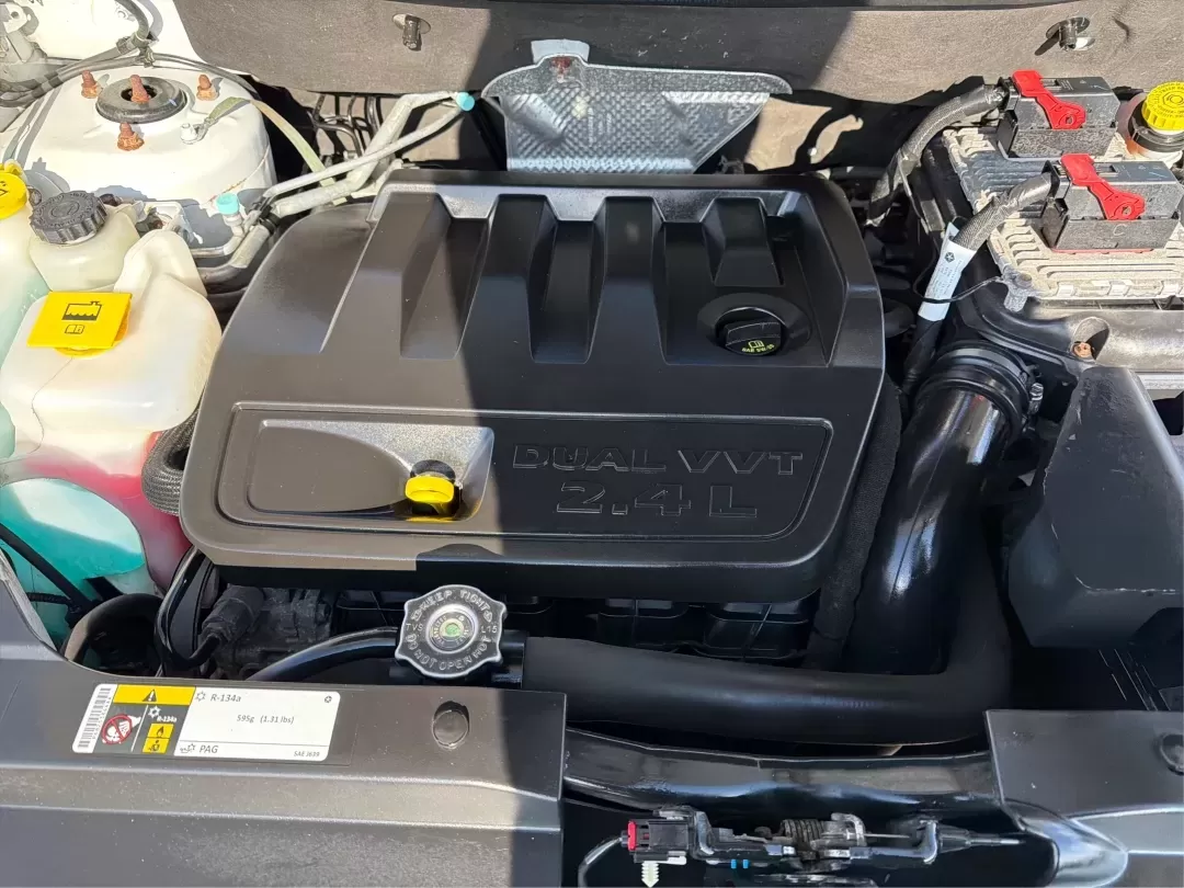 2016 Jeep Compass High Altitude Edition (1C4NJDEB4GD) with an 2.4L I-4 DOHC engine, 6A transmission, located at 4508 South Dixie Dr, Moraine, OH, 45439, (937) 908-9800, 39.689976, -84.218452 - ### Get Ready for Your Next Adventure with the 2016 Jeep Compass High Altitude Edition!<br /> <br /> Are you an adventure seeker or a weekend warrior? The 2016 Jeep Compass High Altitude Edition is the perfect vehicle to elevate your lifestyle! Ideal for those who love hitting the trails or simply r - Photo#11