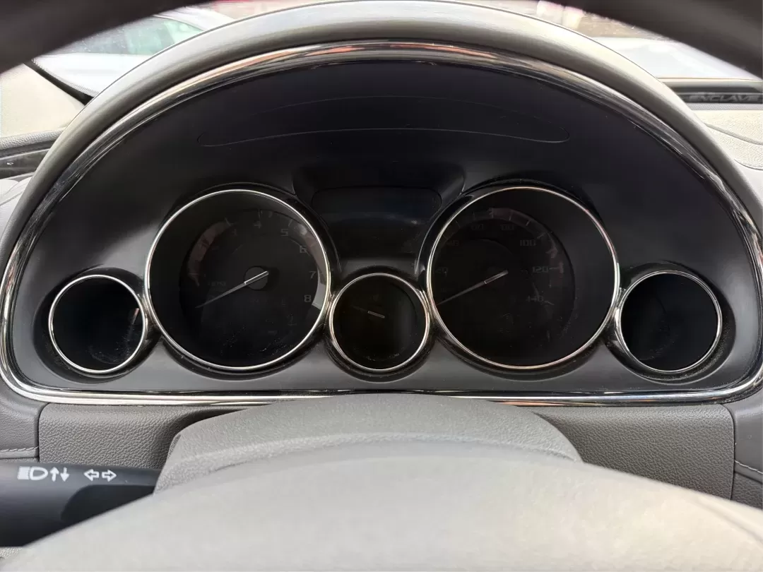 2014 Buick Enclave Leather (5GAKVBKD5EJ) with an 3.6L V-6 gasoline direct injection engine, 6-Speed Automatic Overdrive transmission, located at 880 E. National Road, Vandalia, OH, 45377, (937) 908-9800, 39.891918, -84.183594 - ### Discover Adventure in Style: 2014 Buick Enclave at Advantage Car and Credit<br /> <br /> Are you ready to elevate your family road trips or weekend adventures? The 2014 Buick Enclave, available now at Advantage Car and Credit in Fairborn, OH, is the perfect vehicle for those looking for comfort, - Photo#15