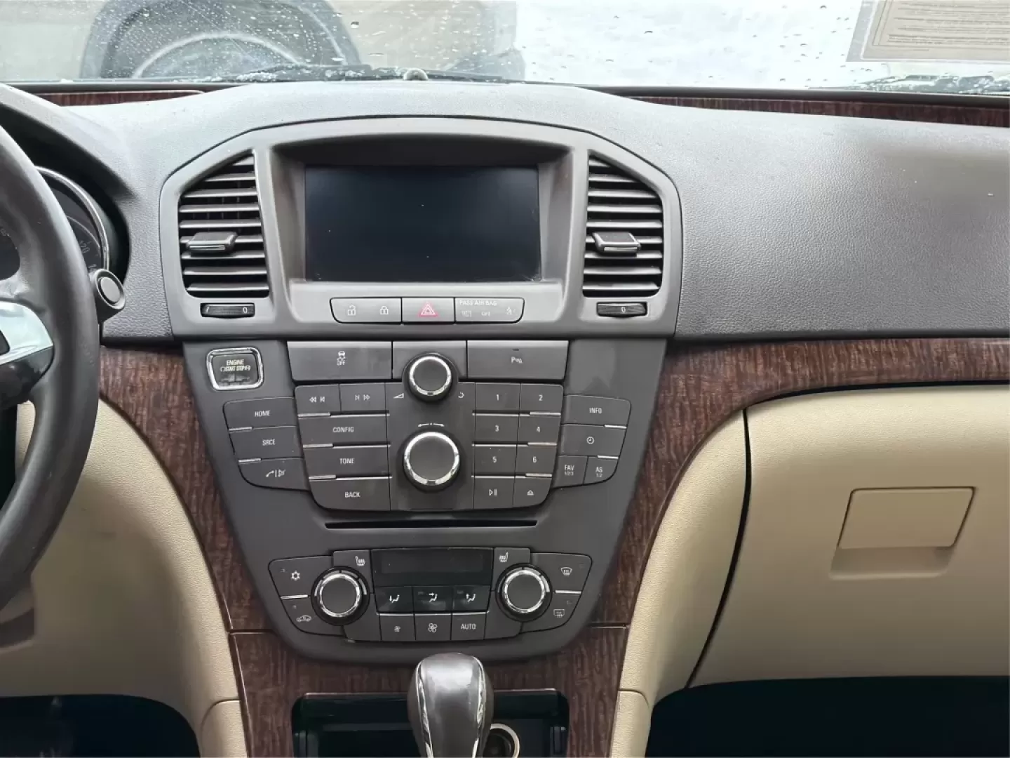 2013 Buick Regal Turbo - Premium 1 (2G4GS5EV0D9) with an ECOTEC 2L I-4 gasoline direct injection engine, 6-Speed Automatic transmission, located at 1951 S Dayton Lakeview Rd., New Carlisle, OH, 45344, (937) 908-9800, 39.890999, -84.050255 - **Experience Luxury and Performance with the 2013 Buick Regal Turbo - Premium 1 at Advantage Car and Credit in New Carlisle!**<br /> <br /> If you're looking for a versatile sedan that combines luxury, performance, and affordability, the 2013 Buick Regal Turbo - Premium 1 is the perfect fit for you. - Photo#13