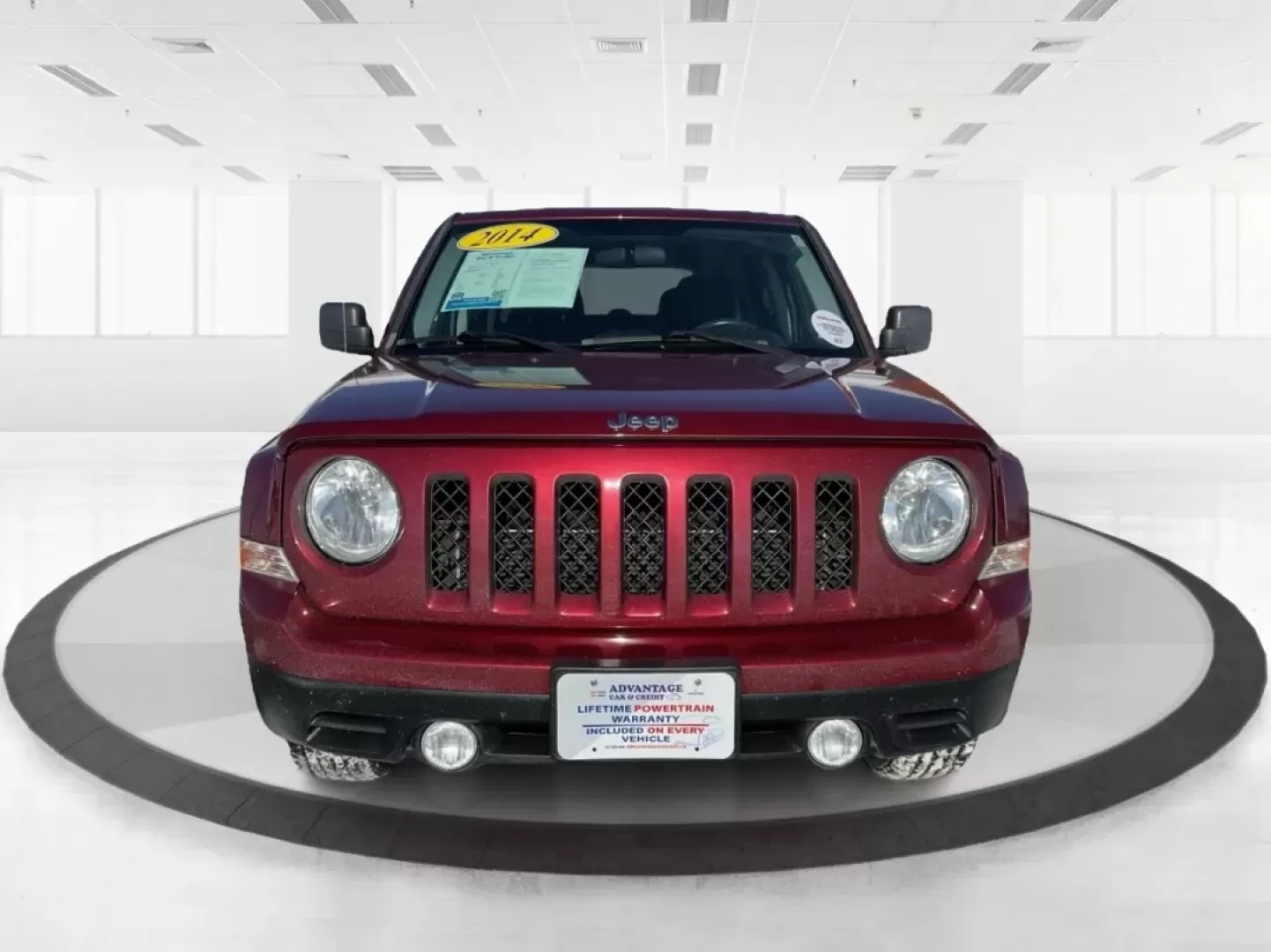 2014 Jeep Patriot (1C4NJRFB3ED) with an 2.4L I-4 DOHC engine, located at 4508 South Dixie Dr, Moraine, OH, 45439, (937) 908-9800, 39.689976, -84.218452 - **Adventure Awaits with This 2014 Jeep Patriot Latitude Perfect for Your Next Journey!**<br /> <br /> Are you ready to embrace the thrill of the open road? Whether you're planning a weekend getaway or just need a reliable companion for your daily commute, this 2014 Jeep Patriot Latitude is designed - Photo#7