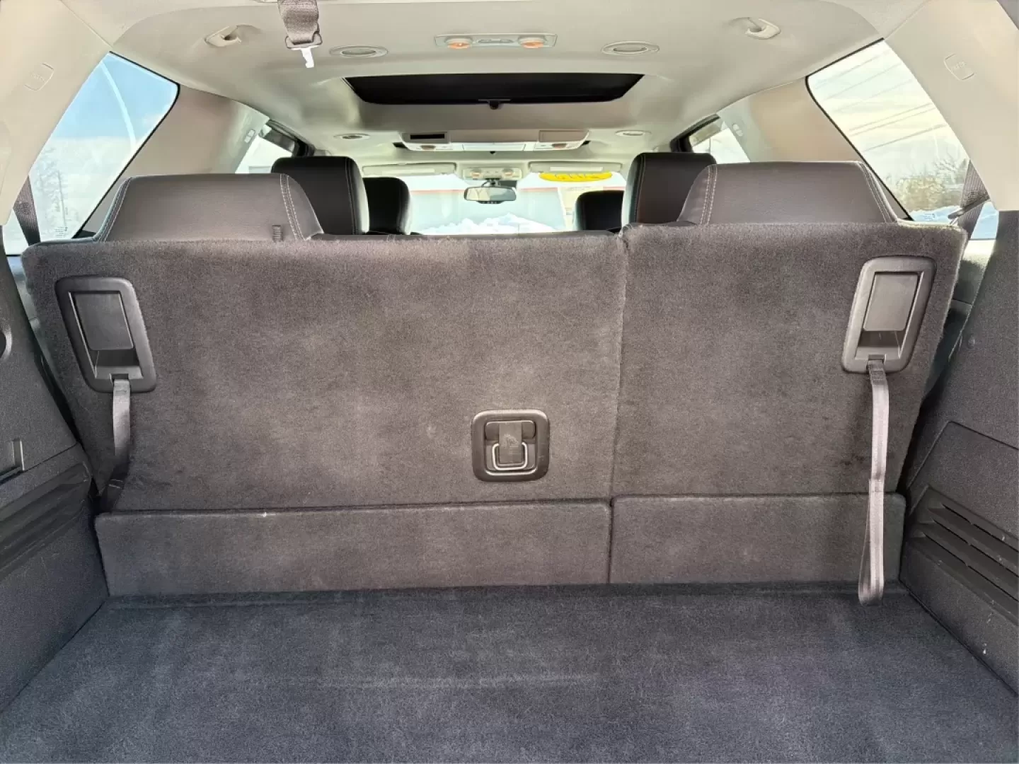 2015 GMC Acadia SLT-1 (1GKKVRKD6FJ) with an 3.6L V-6 gasoline direct injection engine, located at 1230 East Main St, Xenia, OH, 45385, (937) 908-9800, 39.688026, -83.910172 - **Experience Adventure and Comfort with the 2015 GMC Acadia at Advantage Car and Credit - Xenia!**<br /> <br /> Are you searching for the perfect vehicle to accommodate your growing family, make weekend adventures a breeze, or tackle your daily commute with style? Look no further than this stunning - Photo#12