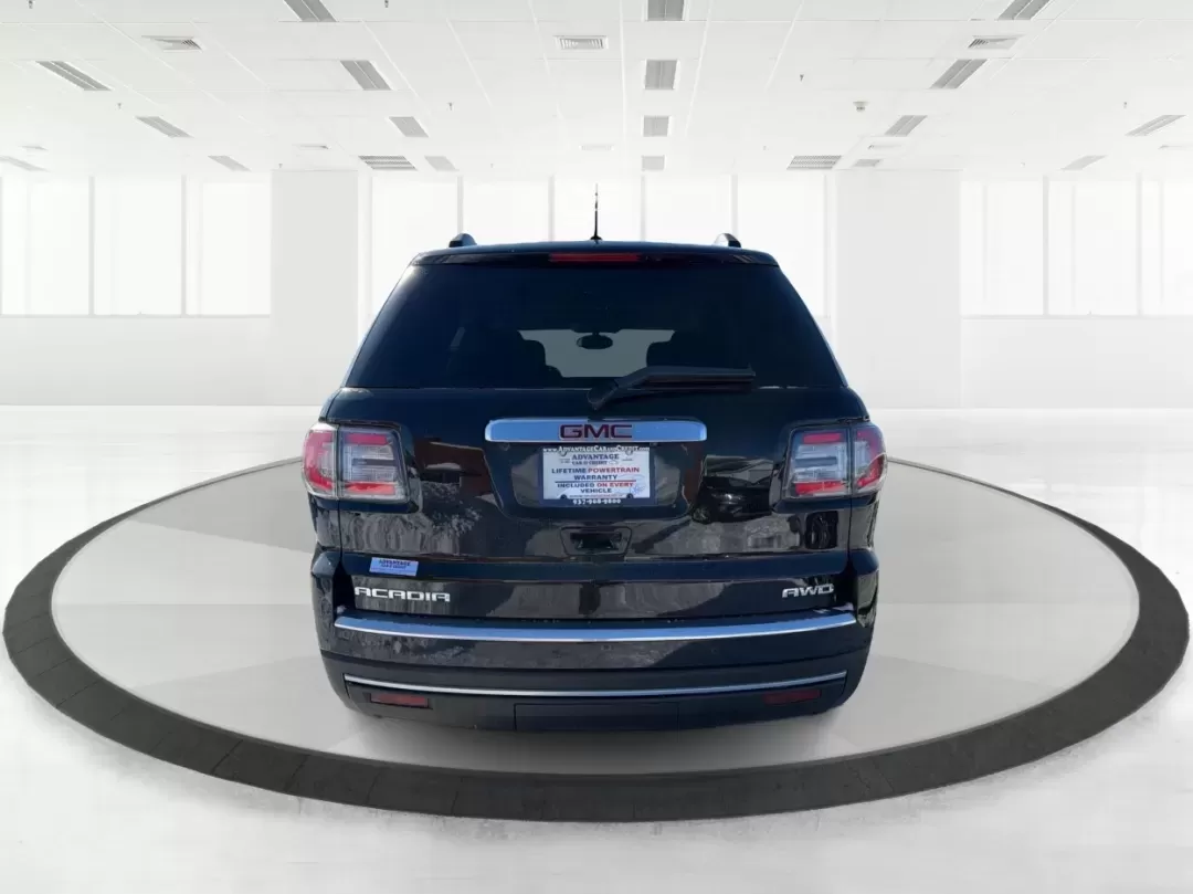 2016 GMC Acadia SLE-1 (1GKKVNED4GJ) with an 3.6L V-6 gasoline direct injection engine, 6A transmission, located at 1099 N County Rd 25A , Troy, OH, 45373, (937) 908-9800, 40.057079, -84.212883 - **Adventure Awaits with the 2016 GMC Acadia at Advantage Car and Credit - Troy!**<br /> <br /> When it comes to family outings or weekend getaways, the 2016 GMC Acadia is your perfect travel companion. Designed for those who crave the ideal blend of comfort, space, and versatility, this SUV is just - Photo#3