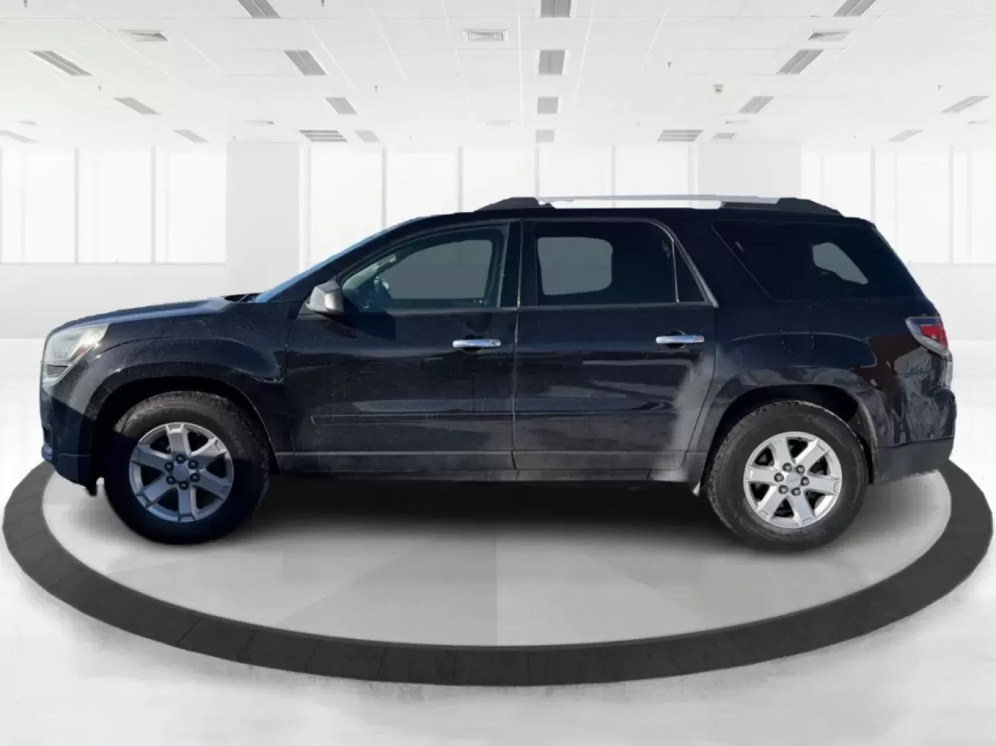 2016 GMC Acadia SLE-1 (1GKKVNED4GJ) with an 3.6L V-6 gasoline direct injection engine, 6A transmission, located at 1099 N County Rd 25A , Troy, OH, 45373, (937) 908-9800, 40.057079, -84.212883 - **Adventure Awaits with the 2016 GMC Acadia at Advantage Car and Credit - Troy!**<br /> <br /> When it comes to family outings or weekend getaways, the 2016 GMC Acadia is your perfect travel companion. Designed for those who crave the ideal blend of comfort, space, and versatility, this SUV is just - Photo#5