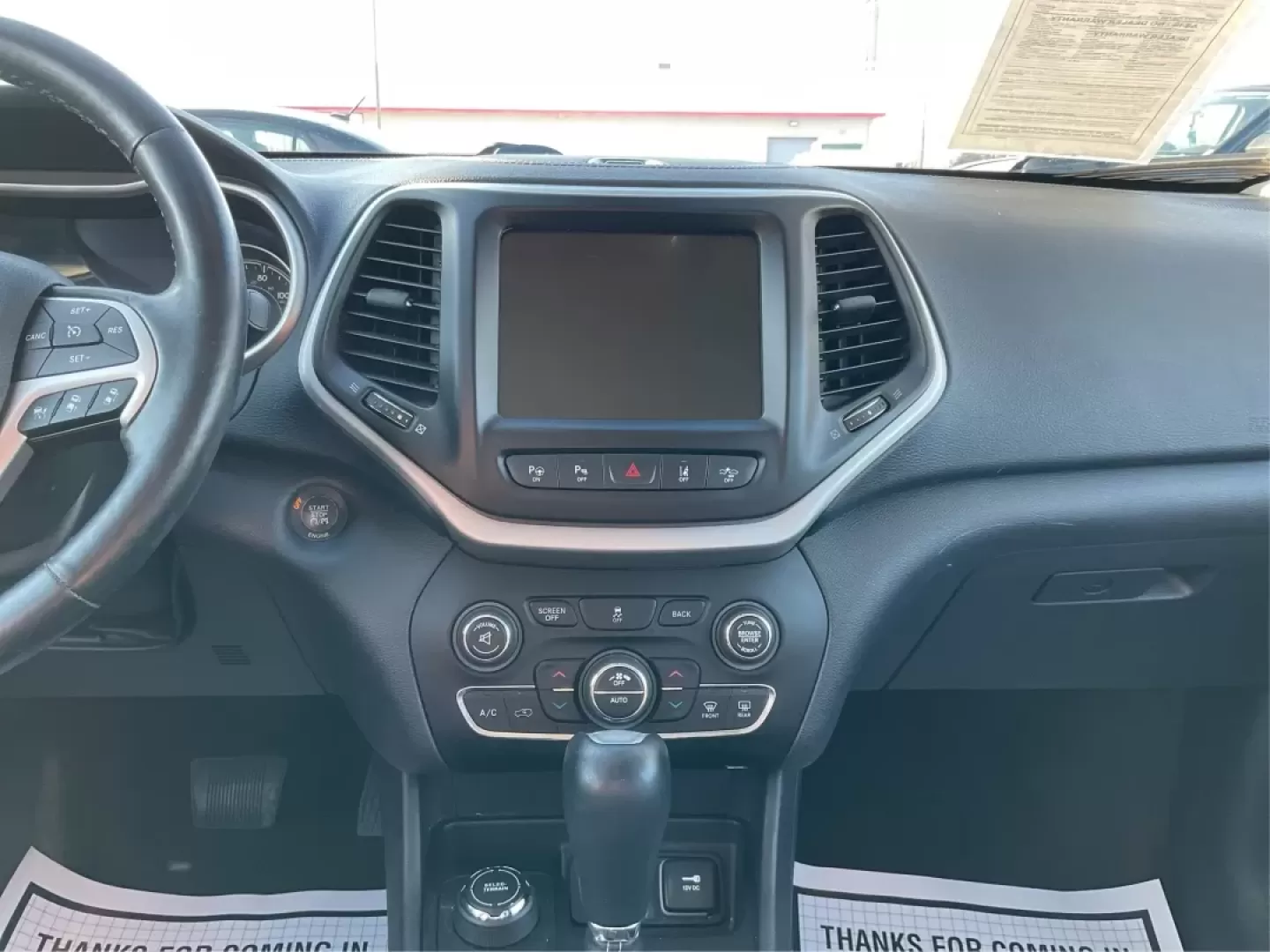 2014 Jeep Cherokee (1C4PJMDS5EW) with an Other engine, located at 1230 East Main St, Xenia, OH, 45385, (937) 908-9800, 39.688026, -83.910172 - Discover the perfect blend of versatility and style with the 2014 Jeep Cherokee Limited, now available at Advantage Car and Credit in Troy, OH! Whether you're navigating the daily grind or embarking on weekend adventures, this crossover SUV is designed to enhance your lifestyle, making it an ideal c - Photo#13