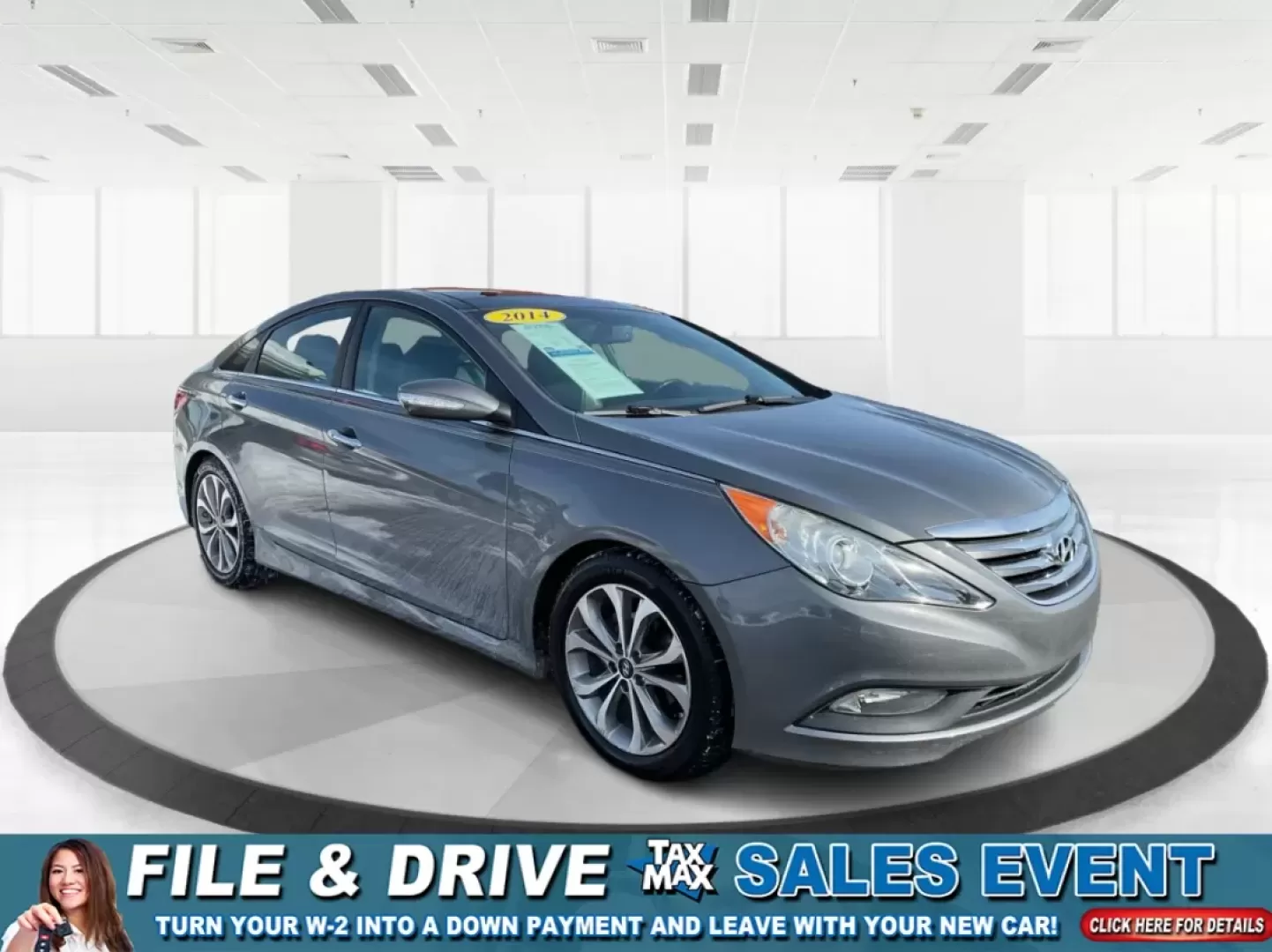 2014 Hyundai Sonata Limited 2.0T (5NPEC4AB3EH) with an 2L I-4 gasoline direct injection engine, 6-Speed Automatic transmission, located at 1951 S Dayton Lakeview Rd., New Carlisle, OH, 45344, (937) 908-9800, 39.890999, -84.050255 - Are you in search of the perfect blend of style, performance, and reliability for your daily commutes or family outings? Look no further! At Advantage Car and Credit in New Carlisle, OH, we proudly present this stunning 2014 Hyundai Sonata Limited 2.0T, a sedan designed for those who appreciate both - Photo#0