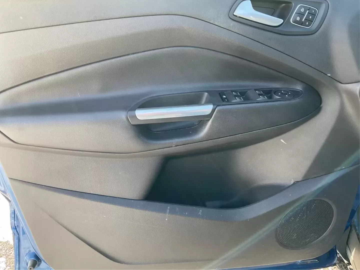 2017 Ford Escape Titanium (1FMCU0J90HU) with an 2.0L L4 DOHC 16V engine, 6A transmission, located at 4508 South Dixie Dr, Moraine, OH, 45439, (937) 908-9800, 39.689976, -84.218452 - **Adventure Awaits with the 2017 Ford Escape Titanium Perfect for Family Road Trips!**<br /> <br /> Are you ready to elevate your family adventures or daily commutes? Look no further than the 2017 Ford Escape Titanium, a sport utility vehicle designed for those who crave comfort, style, and functio - Photo#19