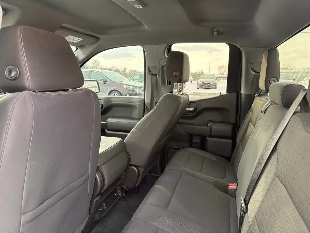 2020 Chevrolet Silverado 1500 4WD Double Cab Standard Bed LT (1GCRYDED6LZ) with an Other engine, located at 8750 N County Rd 25A, Piqua, OH, 45356, (937) 908-9800, 40.164391, -84.232513 - Are you ready to tackle your next big adventure without breaking the bank? The 2020 Chevrolet Silverado 1500 at Advantage Car and Credit in Piqua, OH, is your ideal companion for weekend getaways, family outings, or simply conquering your daily commute. With its rugged capabilities and comfortable r - Photo#10