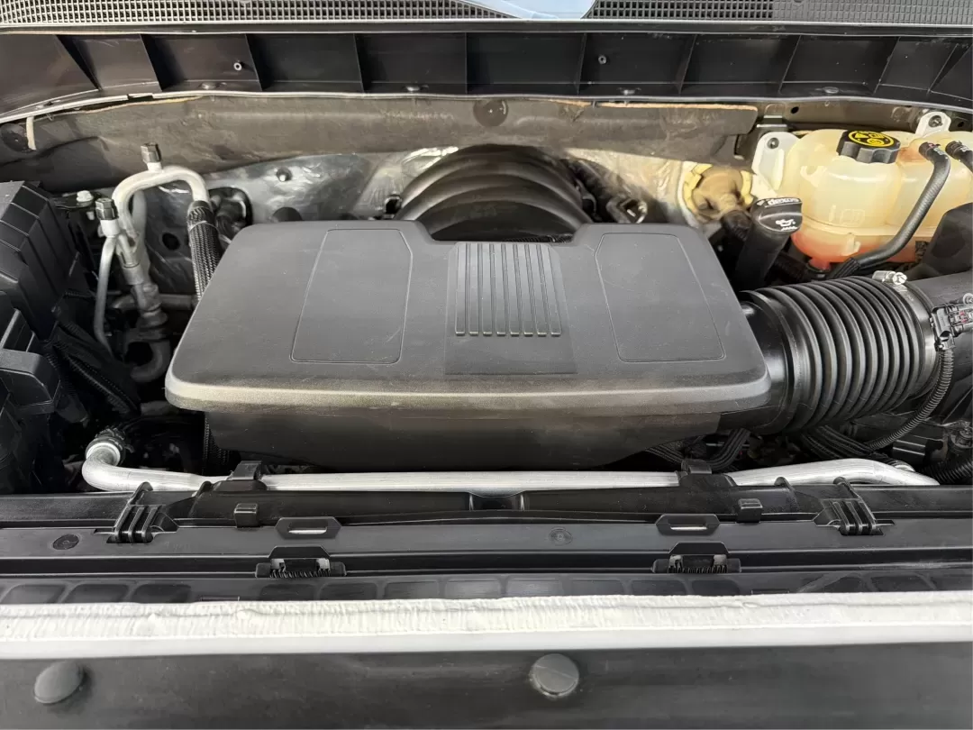 2020 Chevrolet Silverado 1500 4WD Double Cab Standard Bed LT (1GCRYDED6LZ) with an Other engine, located at 8750 N County Rd 25A, Piqua, OH, 45356, (937) 908-9800, 40.164391, -84.232513 - Are you ready to tackle your next big adventure without breaking the bank? The 2020 Chevrolet Silverado 1500 at Advantage Car and Credit in Piqua, OH, is your ideal companion for weekend getaways, family outings, or simply conquering your daily commute. With its rugged capabilities and comfortable r - Photo#11