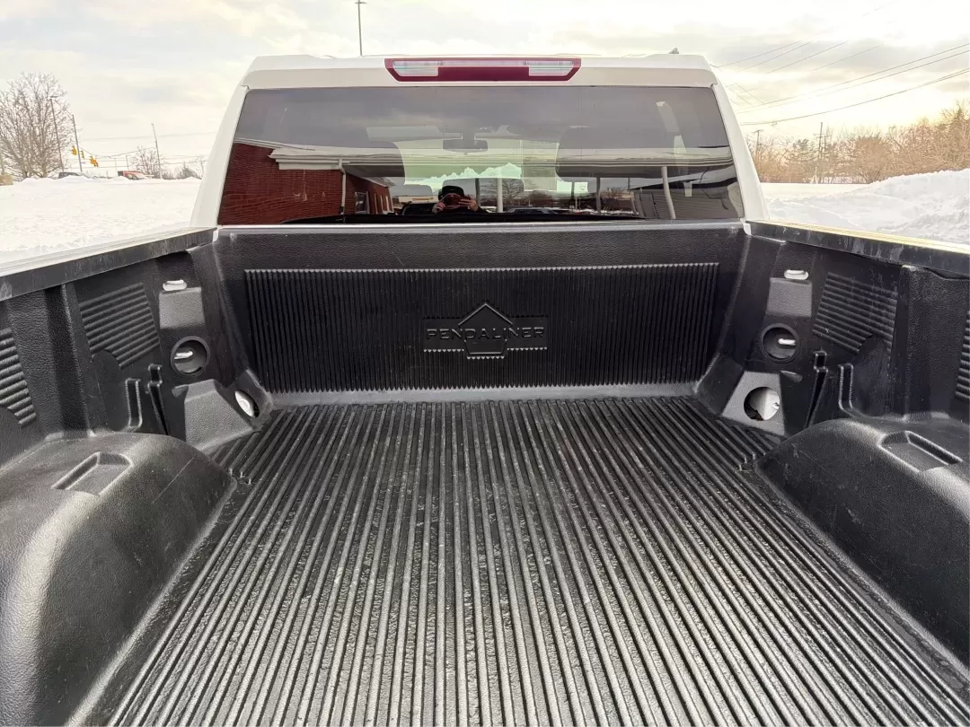 2020 Chevrolet Silverado 1500 4WD Double Cab Standard Bed LT (1GCRYDED6LZ) with an Other engine, located at 8750 N County Rd 25A, Piqua, OH, 45356, (937) 908-9800, 40.164391, -84.232513 - Are you ready to tackle your next big adventure without breaking the bank? The 2020 Chevrolet Silverado 1500 at Advantage Car and Credit in Piqua, OH, is your ideal companion for weekend getaways, family outings, or simply conquering your daily commute. With its rugged capabilities and comfortable r - Photo#12