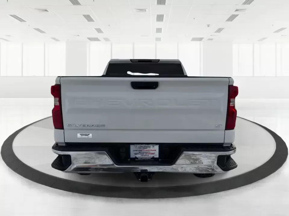 2020 Chevrolet Silverado 1500 4WD Double Cab Standard Bed LT (1GCRYDED6LZ) with an 5.3L V8 OHV 16V engine, 6A transmission, located at 4508 South Dixie Dr, Moraine, OH, 45439, (937) 908-9800, 39.689976, -84.218452 - Are you ready to tackle your next big adventure without breaking the bank? The 2020 Chevrolet Silverado 1500 at Advantage Car and Credit in Piqua, OH, is your ideal companion for weekend getaways, family outings, or simply conquering your daily commute. With its rugged capabilities and comfortable r - Photo#3