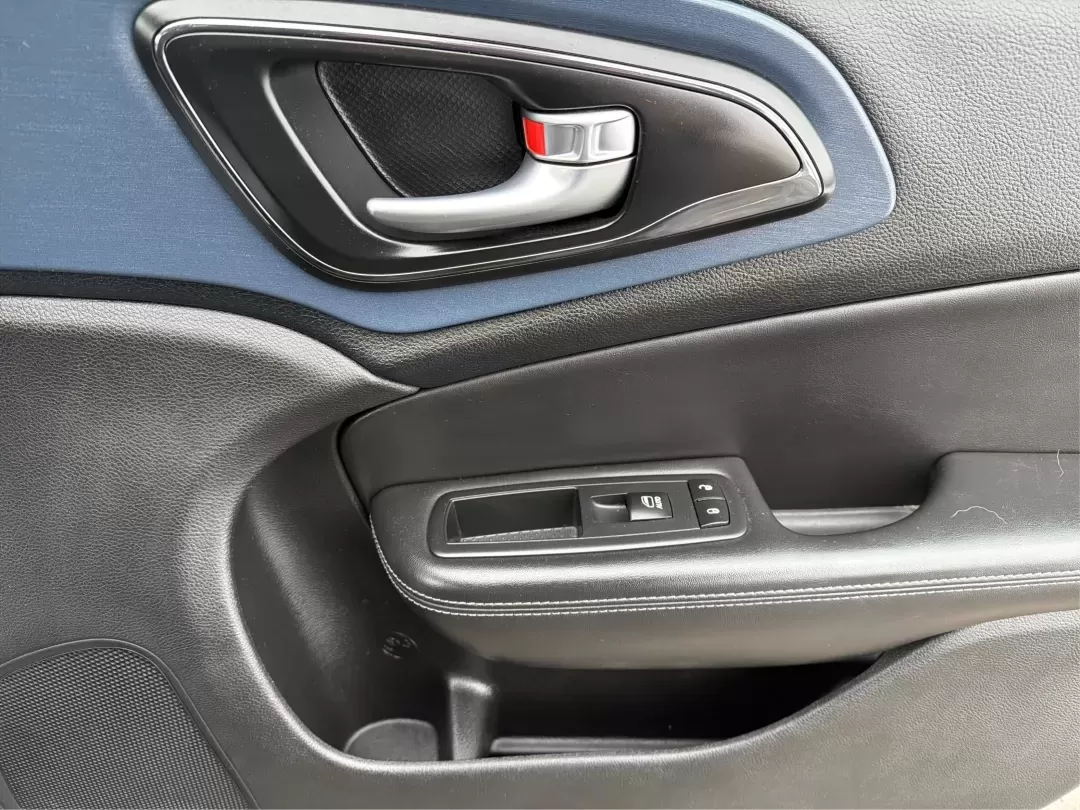 2016 Chrysler 200 S (1C3CCCBB9GN) with an Pentastar 3.6L V-6 DOHC engine, 9A transmission, located at 1951 S Dayton Lakeview Rd., New Carlisle, OH, 45344, (937) 908-9800, 39.890999, -84.050255 - Elevate your driving experience and embrace adventure with the 2016 Chrysler 200 S, now available at Advantage Car and Credit, your trusted Buy Here Pay Here dealership located at 1951 S Dayton-Lakeview Rd, New Carlisle, OH 45344. Whether you're commuting through the bustling streets of New Carlisle - Photo#20