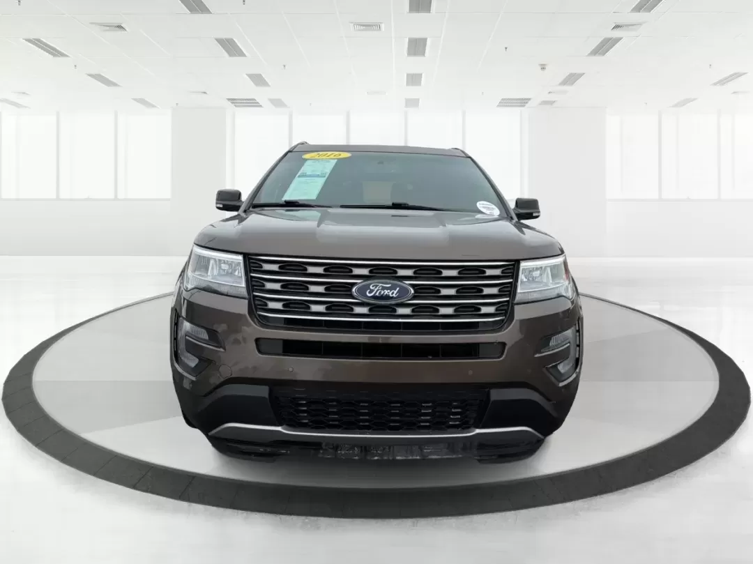 2016 Ford Explorer XLT (1FM5K8D89GG) with an EcoBoost 2.3L I-4 gasoline direct injection engine, 6-Speed Automatic transmission, located at 1951 S Dayton Lakeview Rd., New Carlisle, OH, 45344, (937) 908-9800, 39.890999, -84.050255 - Looking for a versatile and reliable vehicle that can accommodate your family adventures, weekend getaways, and daily commutes? Look no further than the 2016 Ford Explorer XLT, available now at Advantage Car and Credit in New Carlisle, OH. With a spacious interior and advanced technology features, t - Photo#7