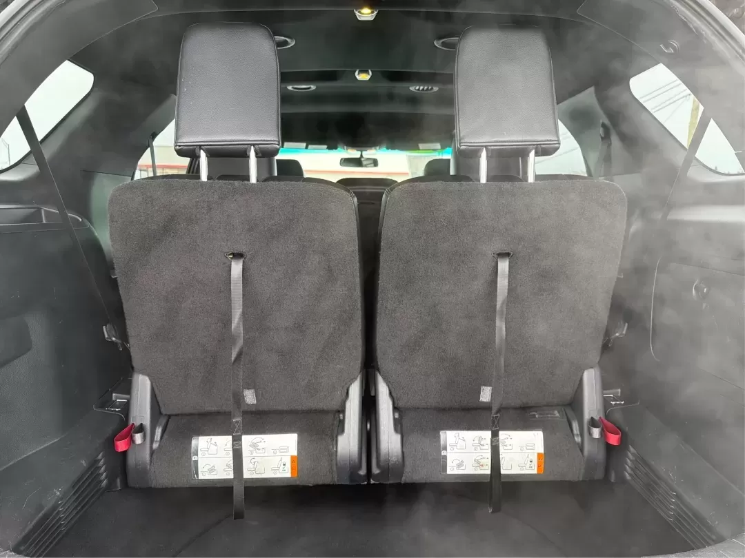 2016 Ford Explorer XLT (1FM5K8D89GG) with an EcoBoost 2.3L I-4 gasoline direct injection engine, 6-Speed Automatic transmission, located at 1951 S Dayton Lakeview Rd., New Carlisle, OH, 45344, (937) 908-9800, 39.890999, -84.050255 - Looking for a versatile and reliable vehicle that can accommodate your family adventures, weekend getaways, and daily commutes? Look no further than the 2016 Ford Explorer XLT, available now at Advantage Car and Credit in New Carlisle, OH. With a spacious interior and advanced technology features, t - Photo#12