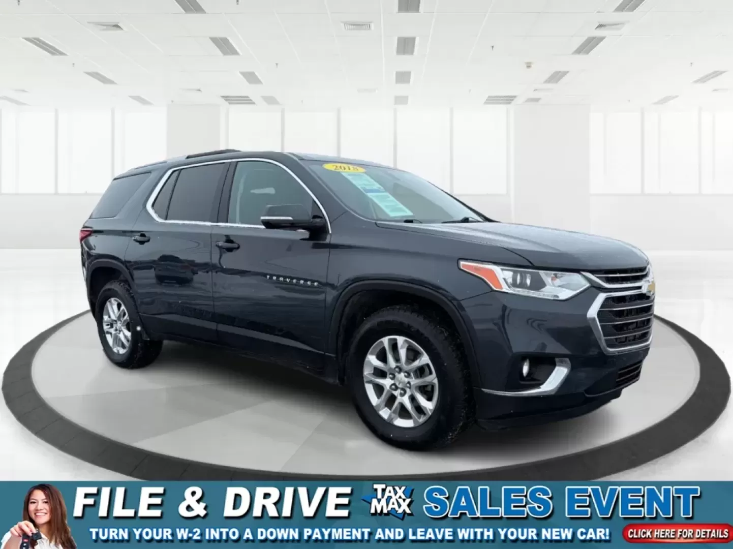2018 Chevrolet Traverse 1LT (1GNERGKW2JJ) with an 3.6L V-6 gasoline direct injection engine, 9A transmission, located at 1951 S Dayton Lakeview Rd., New Carlisle, OH, 45344, (937) 908-9800, 39.890999, -84.050255 - **Conquer Every Adventure with the 2018 Chevrolet Traverse!** <br /> <br /> Are you ready to embark on exhilarating weekend getaways or tackle the daily grind with the perfect blend of comfort and reliability? Look no further than this stunning 2018 Chevrolet Traverse at Advantage Car and Credit in - Photo#0