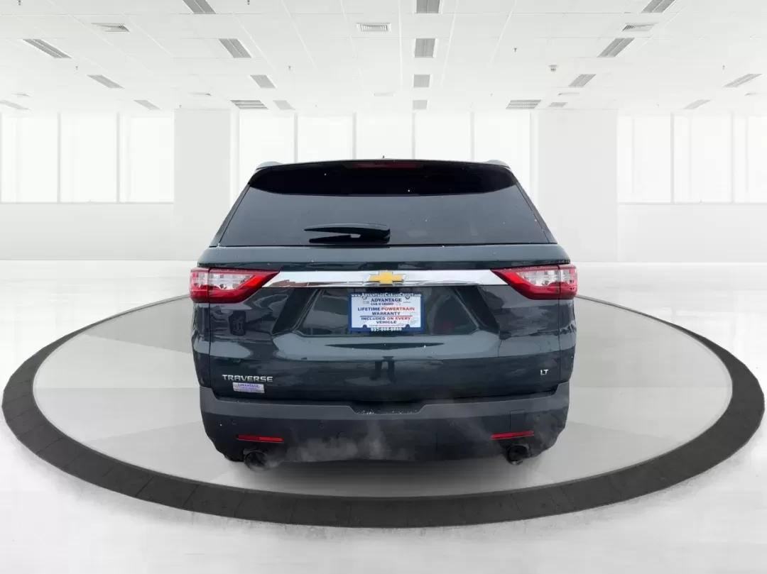 2018 Chevrolet Traverse 1LT (1GNERGKW2JJ) with an 3.6L V-6 gasoline direct injection engine, 9A transmission, located at 1951 S Dayton Lakeview Rd., New Carlisle, OH, 45344, (937) 908-9800, 39.890999, -84.050255 - **Conquer Every Adventure with the 2018 Chevrolet Traverse!** <br /> <br /> Are you ready to embark on exhilarating weekend getaways or tackle the daily grind with the perfect blend of comfort and reliability? Look no further than this stunning 2018 Chevrolet Traverse at Advantage Car and Credit in - Photo#3