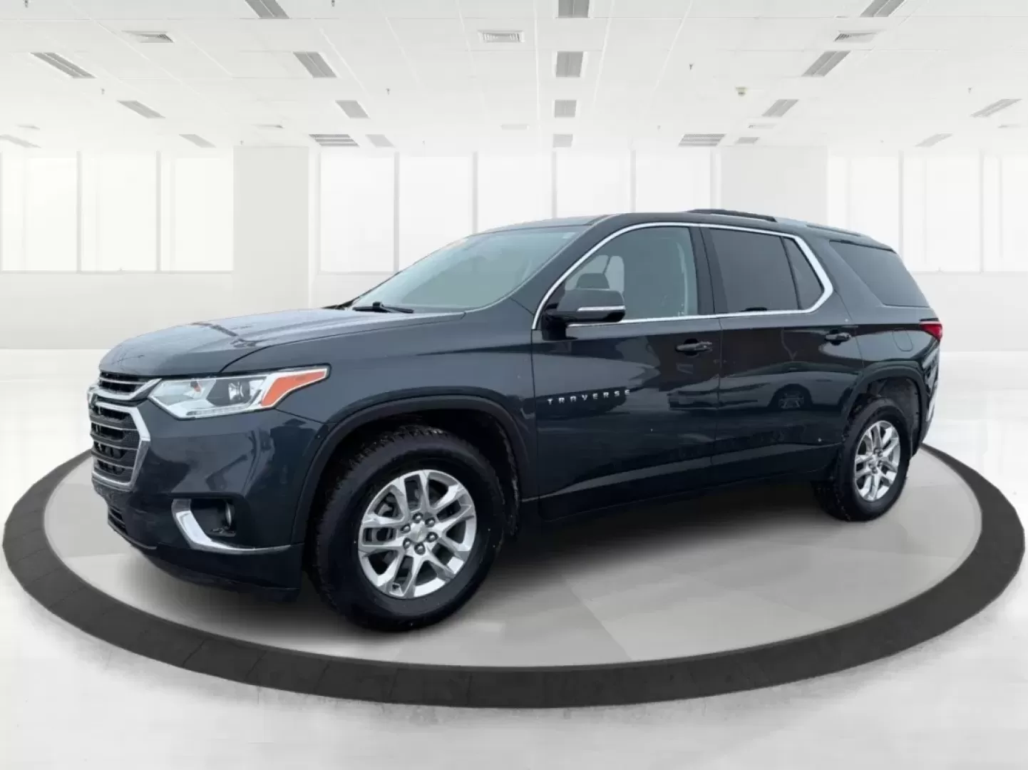 2018 Chevrolet Traverse 1LT (1GNERGKW2JJ) with an 3.6L V-6 gasoline direct injection engine, 9A transmission, located at 1951 S Dayton Lakeview Rd., New Carlisle, OH, 45344, (937) 908-9800, 39.890999, -84.050255 - **Conquer Every Adventure with the 2018 Chevrolet Traverse!** <br /> <br /> Are you ready to embark on exhilarating weekend getaways or tackle the daily grind with the perfect blend of comfort and reliability? Look no further than this stunning 2018 Chevrolet Traverse at Advantage Car and Credit in - Photo#8