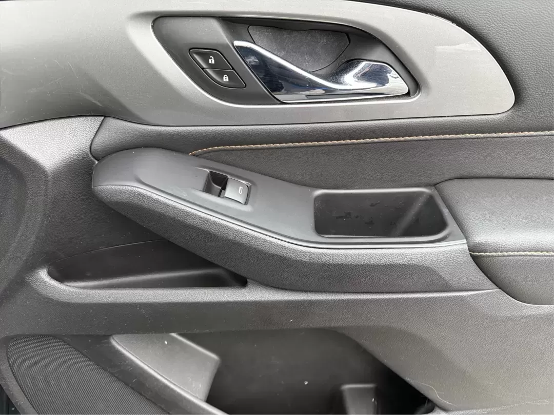 2018 Chevrolet Traverse 1LT (1GNERGKW2JJ) with an 3.6L V-6 gasoline direct injection engine, 9A transmission, located at 1951 S Dayton Lakeview Rd., New Carlisle, OH, 45344, (937) 908-9800, 39.890999, -84.050255 - **Conquer Every Adventure with the 2018 Chevrolet Traverse!** <br /> <br /> Are you ready to embark on exhilarating weekend getaways or tackle the daily grind with the perfect blend of comfort and reliability? Look no further than this stunning 2018 Chevrolet Traverse at Advantage Car and Credit in - Photo#20