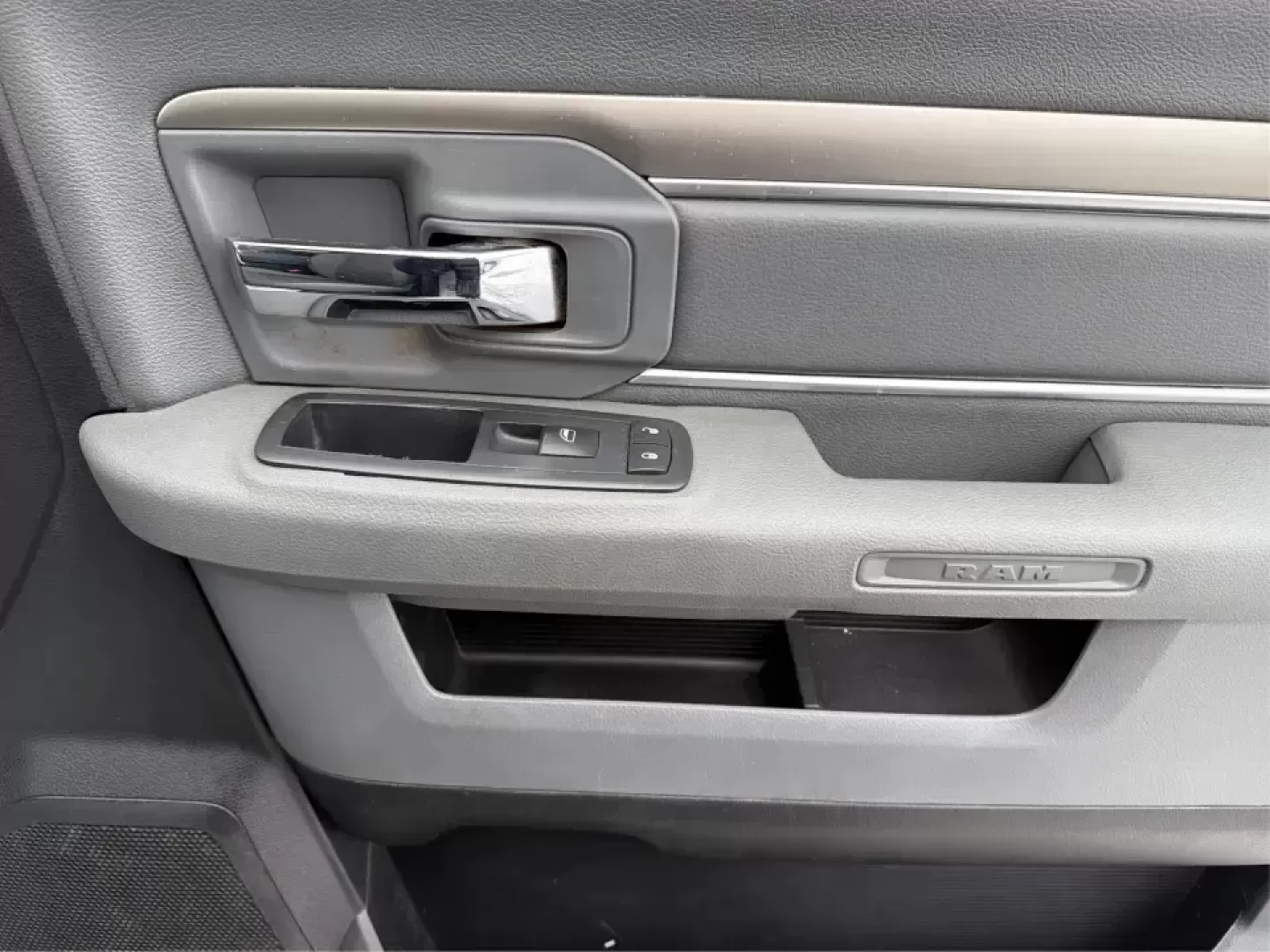 2016 Ram 1500 Big Horn (3C6RR7LT1GG) with an HEMI 5.7L V-8 variable valve control engine, 6A transmission, located at 8750 N County Rd 25A, Piqua, OH, 45356, (937) 908-9800, 40.164391, -84.232513 - ### Unleash Your Adventurous Spirit with the 2016 Ram 1500 Big Horn at Advantage Car and Credit - Piqua!<br /> <br /> Are you searching for the perfect truck that seamlessly combines power, comfort, and reliability for your next weekend getaway or daily commute? Look no further than the 2016 Ram 150 - Photo#19