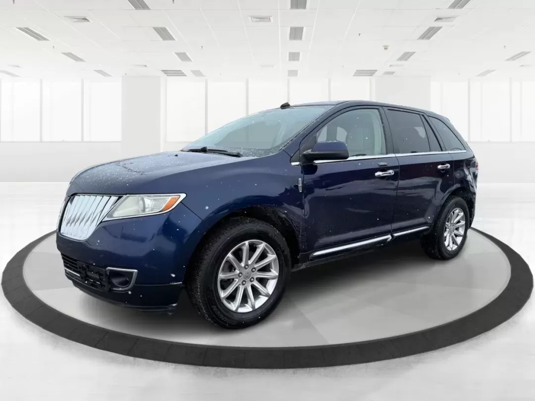 2011 Lincoln MKX Base (2LMDJ6JK8BB) with an Other engine, located at 8750 N County Rd 25A, Piqua, OH, 45356, (937) 908-9800, 40.164391, -84.232513 - **Discover Comfort and Style with This 2011 Lincoln MKX at Advantage Car and Credit - Piqua!**<br /> <br /> Are you in the market for a vehicle that perfectly combines luxury, comfort, and versatility? Look no further! The 2011 Lincoln MKX is the ideal choice for growing families, busy professionals - Photo#8