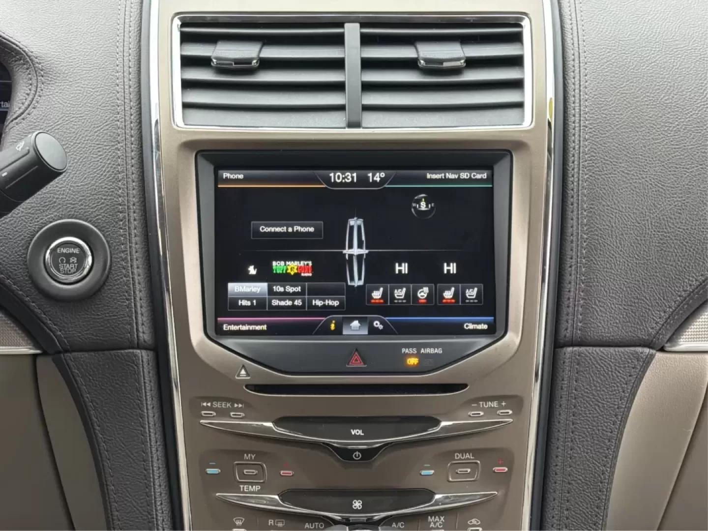 2011 Lincoln MKX Base (2LMDJ6JK8BB) with an Other engine, located at 8750 N County Rd 25A, Piqua, OH, 45356, (937) 908-9800, 40.164391, -84.232513 - **Discover Comfort and Style with This 2011 Lincoln MKX at Advantage Car and Credit - Piqua!**<br /> <br /> Are you in the market for a vehicle that perfectly combines luxury, comfort, and versatility? Look no further! The 2011 Lincoln MKX is the ideal choice for growing families, busy professionals - Photo#13