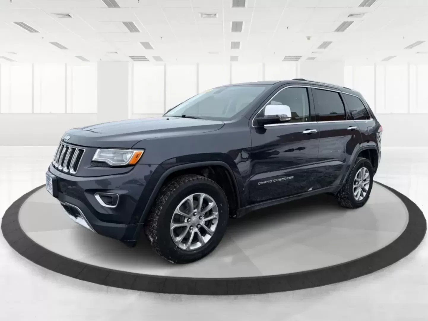 2015 Jeep Grand Cherokee Limited (1C4RJFBG1FC) with an Other engine, located at 1099 N County Rd 25A , Troy, OH, 45373, (937) 908-9800, 40.057079, -84.212883 - Are you ready to elevate your driving experience? Whether you're tackling the daily commute, embarking on family road trips, or exploring off-the-beaten-path adventures, the 2015 Jeep Grand Cherokee Limited is your ultimate companion. This rugged yet refined SUV combines luxury and functionality, ma - Photo#8
