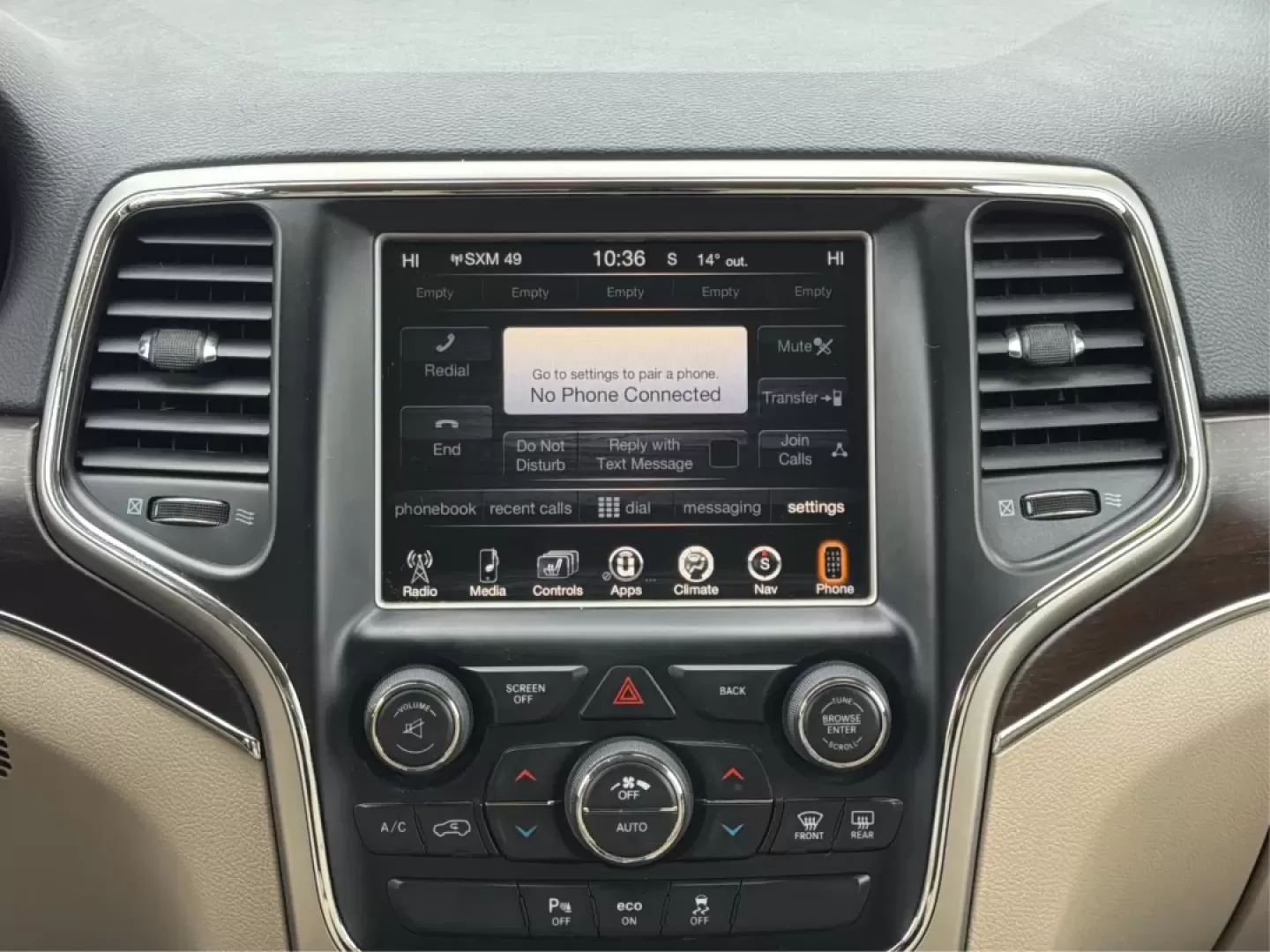 2015 Jeep Grand Cherokee Limited (1C4RJFBG1FC) with an Other engine, located at 1099 N County Rd 25A , Troy, OH, 45373, (937) 908-9800, 40.057079, -84.212883 - Are you ready to elevate your driving experience? Whether you're tackling the daily commute, embarking on family road trips, or exploring off-the-beaten-path adventures, the 2015 Jeep Grand Cherokee Limited is your ultimate companion. This rugged yet refined SUV combines luxury and functionality, ma - Photo#13