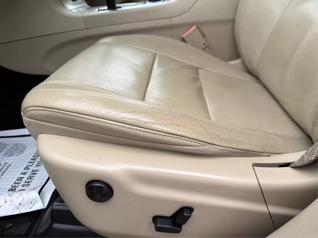 2015 Jeep Grand Cherokee Limited (1C4RJFBG1FC) with an Other engine, located at 1099 N County Rd 25A , Troy, OH, 45373, (937) 908-9800, 40.057079, -84.212883 - 2015 Jeep Grand Cherokee Limited - Photo#18