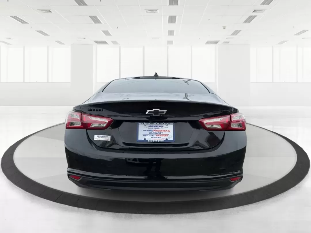 2020 Chevrolet Malibu FWD LT (1G1ZD5ST9LF) with an ECOTEC 1.5L I-4 gasoline direct injection engine, located at 1184 Kauffman Ave, Fairborn, OH, 45324, (937) 908-9800, 39.807072, -84.030914 - 2020 Chevrolet Malibu FWD LT - Photo#3