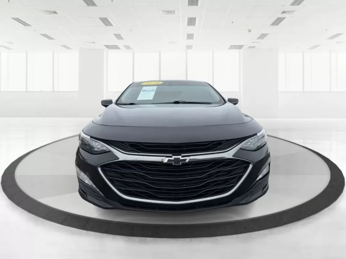 2020 Chevrolet Malibu FWD LT (1G1ZD5ST9LF) with an ECOTEC 1.5L I-4 gasoline direct injection engine, 6A transmission, located at 1184 Kauffman Ave, Fairborn, OH, 45324, (937) 908-9800, 39.807072, -84.030914 - ### Discover the 2020 Chevrolet Malibu LT: Your Perfect Commuter and Family Sedan!<br /> <br /> Are you searching for a reliable vehicle that blends comfort and efficiency for your daily commute or family outings? Look no further than the 2020 Chevrolet Malibu LT available at Advantage Car and Credi - Photo#7