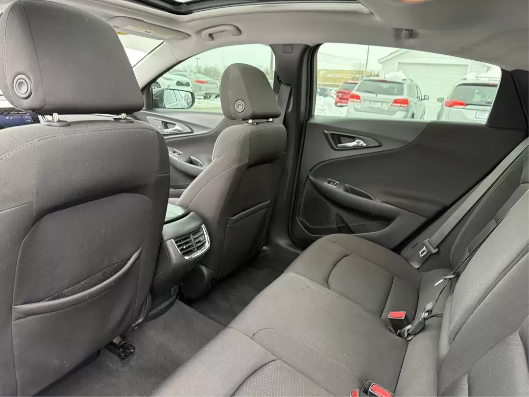 2020 Chevrolet Malibu FWD LT (1G1ZD5ST9LF) with an ECOTEC 1.5L I-4 gasoline direct injection engine, located at 1184 Kauffman Ave, Fairborn, OH, 45324, (937) 908-9800, 39.807072, -84.030914 - 2020 Chevrolet Malibu FWD LT - Photo#10