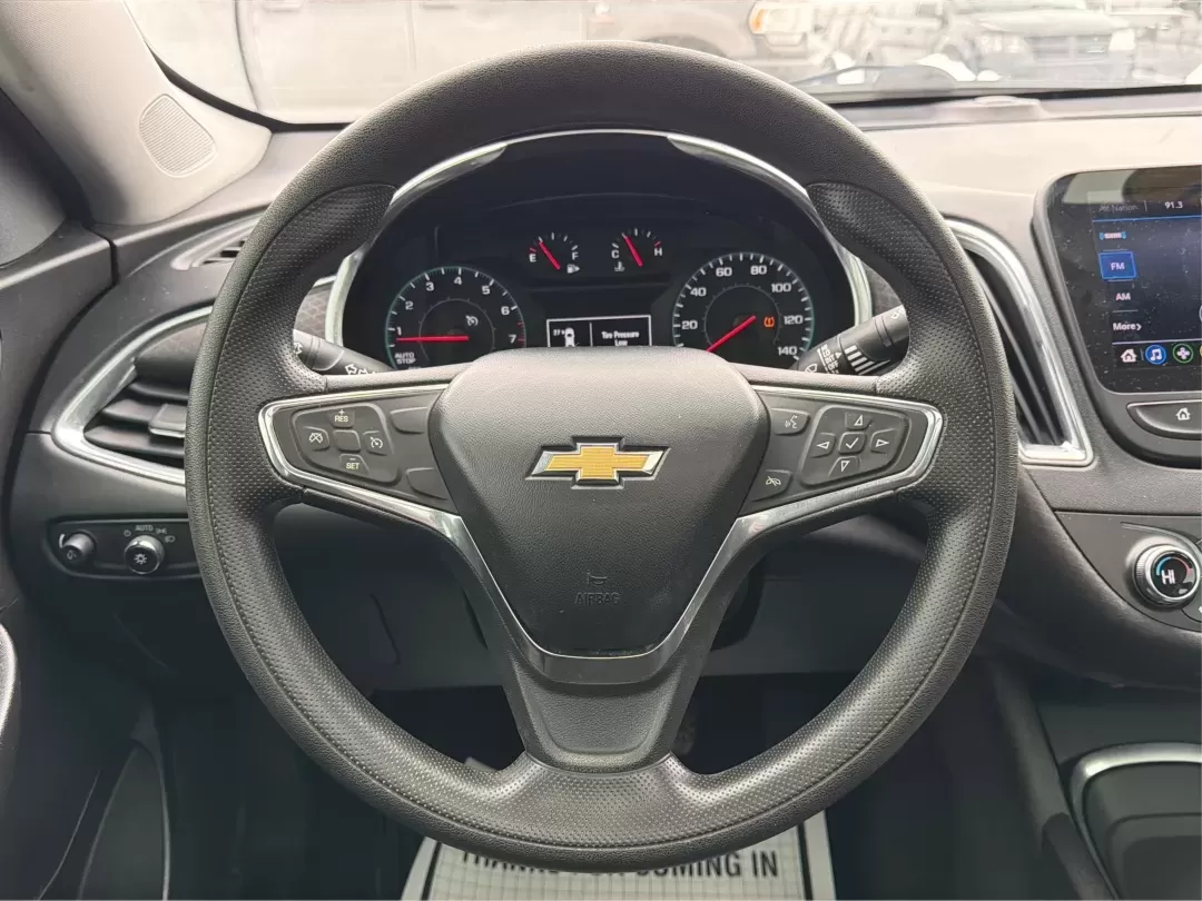 2020 Chevrolet Malibu FWD LT (1G1ZD5ST9LF) with an ECOTEC 1.5L I-4 gasoline direct injection engine, located at 1184 Kauffman Ave, Fairborn, OH, 45324, (937) 908-9800, 39.807072, -84.030914 - 2020 Chevrolet Malibu FWD LT - Photo#16