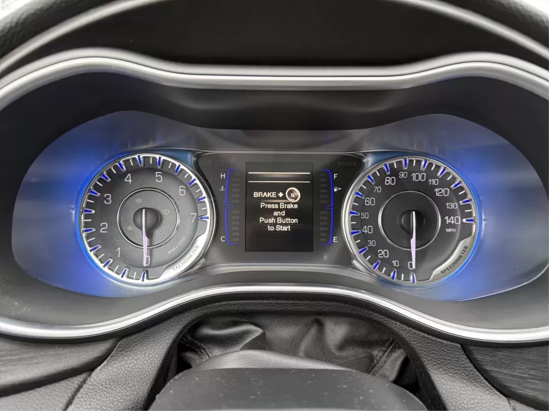 2015 Chrysler 200 Limited (1C3CCCAB2FN) with an 3.6L V-6 DOHC engine, 9-Speed Automatic transmission, located at 1184 Kauffman Ave, Fairborn, OH, 45324, (937) 908-9800, 39.807072, -84.030914 - Are you in the market for a reliable sedan that seamlessly blends comfort, performance, and style? Look no further! At Advantage Car and Credit in Fairborn, OH, we present a fantastic opportunity for you to own the 2015 Chrysler 200 Limited. This vehicle is not just a car; it's your perfect companio - Photo#15