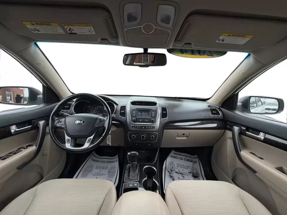 2014 Kia Sorento LX (5XYKT3A64EG) with an 2.4L I-4 gasoline direct injection engine, 6-Speed Automatic transmission, located at 4508 South Dixie Dr, Moraine, OH, 45439, (937) 908-9800, 39.689976, -84.218452 - **Discover the 2014 Kia Sorento LX: Your Family's Perfect Adventure Companion!**<br /> <br /> Are you searching for a reliable SUV that effortlessly blends comfort, style, and functionality? Look no further than the 2014 Kia Sorento LX, available at Advantage Car and Credit in Troy, OH. This spaciou - Photo#19
