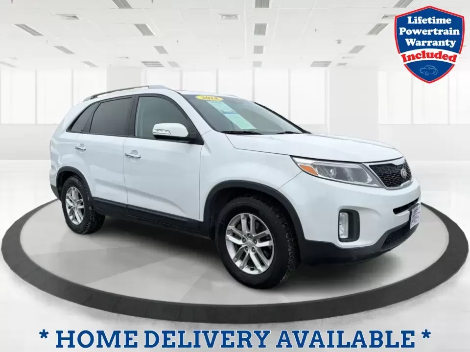 2014 Kia Sorento LX (5XYKT3A64EG) with an 2.4L I-4 gasoline direct injection engine, 6-Speed Automatic transmission, located at 4508 South Dixie Dr, Moraine, OH, 45439, (937) 908-9800, 39.689976, -84.218452 - **Discover the 2014 Kia Sorento LX: Your Family's Perfect Adventure Companion!**<br /> <br /> Are you searching for a reliable SUV that effortlessly blends comfort, style, and functionality? Look no further than the 2014 Kia Sorento LX, available at Advantage Car and Credit in Troy, OH. This spaciou - Photo#0