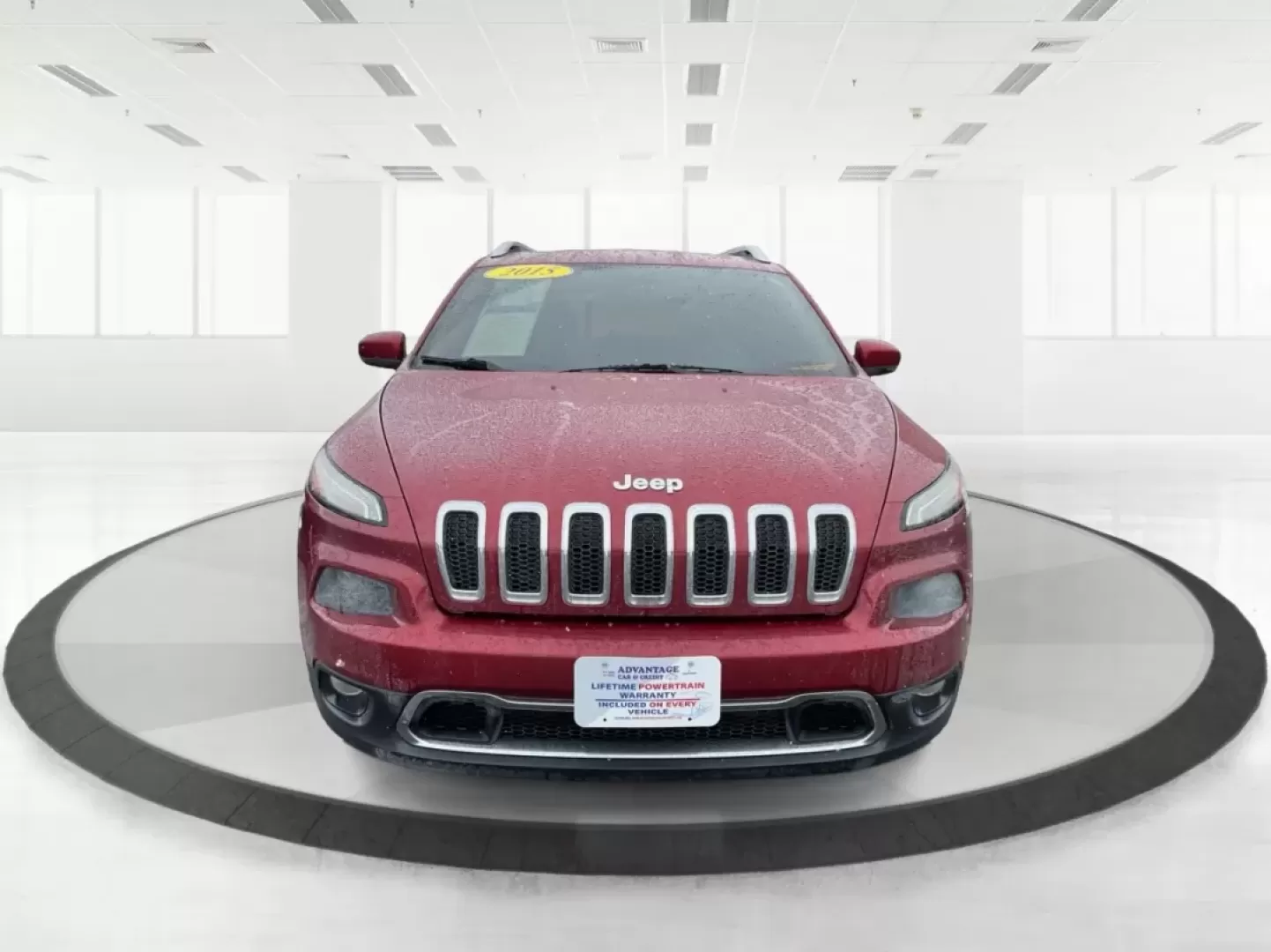 2015 Jeep Cherokee Limited (1C4PJMDS8FW) with an 3.2L V6 DOHC 24V engine, 9-Speed Automatic transmission, located at 1184 Kauffman Ave, Fairborn, OH, 45324, (937) 908-9800, 39.807072, -84.030914 - Need a dependable SUV that can handle Ohio weather, busy commutes, and spontaneous weekend escapes without draining your budget? This 2015 Jeep Cherokee Limited 4WD in Deep Cherry Red Crystal Pearlcoat is built for real life in Fairborn-whether you're shuttling kids to activities, commuting toward W - Photo#7