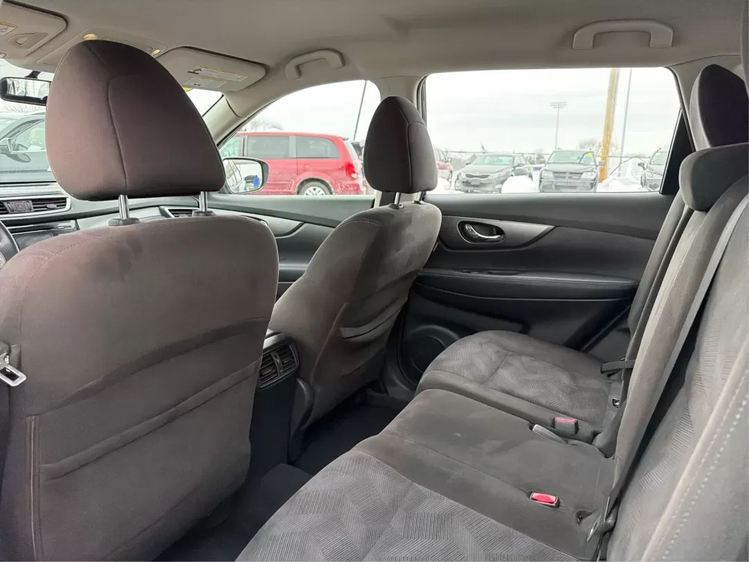 2015 Nissan Rogue S (KNMAT2MV8FP) with an 2.5L I-4 DOHC engine, Continuously Variable Transmission transmission, located at 880 E. National Road, Vandalia, OH, 45377, (937) 908-9800, 39.891918, -84.183594 - **Discover Your Next Adventure with the 2015 Nissan Rogue at Advantage Car and Credit - Vandalia!**<br /> <br /> Are you ready to elevate your driving experience? Whether you're a growing family in need of a reliable vehicle, a commuter craving comfort, or an adventure-seeker looking for your next r - Photo#10