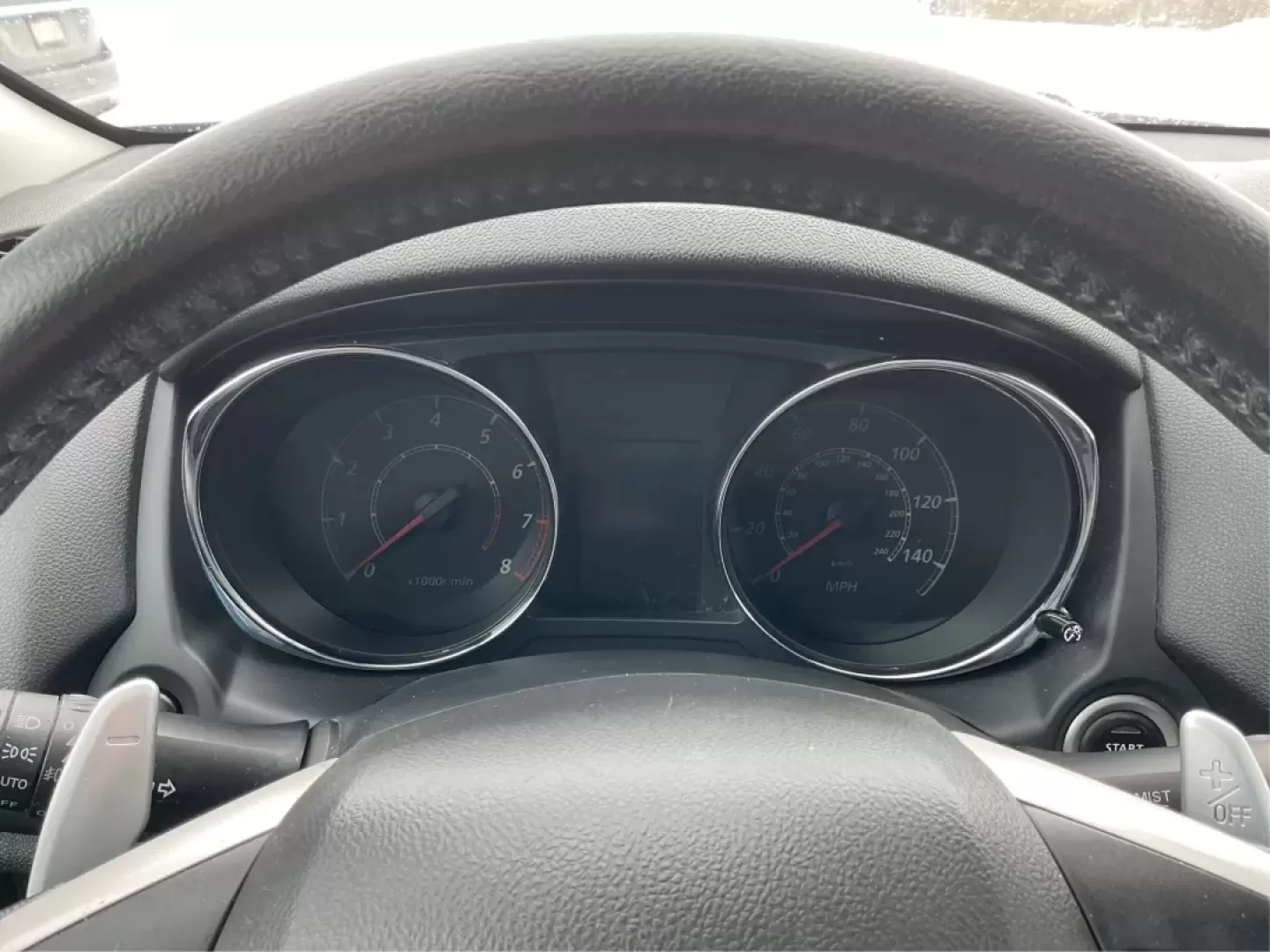 2015 Mitsubishi Outlander SE (4A4AR4AU6FE) with an 2L I-4 DOHC engine, located at 401 Woodman Dr, Riverside, OH, 45431, (937) 908-9800, 39.760899, -84.123421 - **Discover Your Next Adventure with the 2015 Mitsubishi Outlander SE at Advantage Car and Credit - Riverside!**<br /> <br /> Are you ready to elevate your family outings or weekend getaways? The 2015 Mitsubishi Outlander SE is the perfect companion for those who crave versatility and comfort. Design - Photo#14