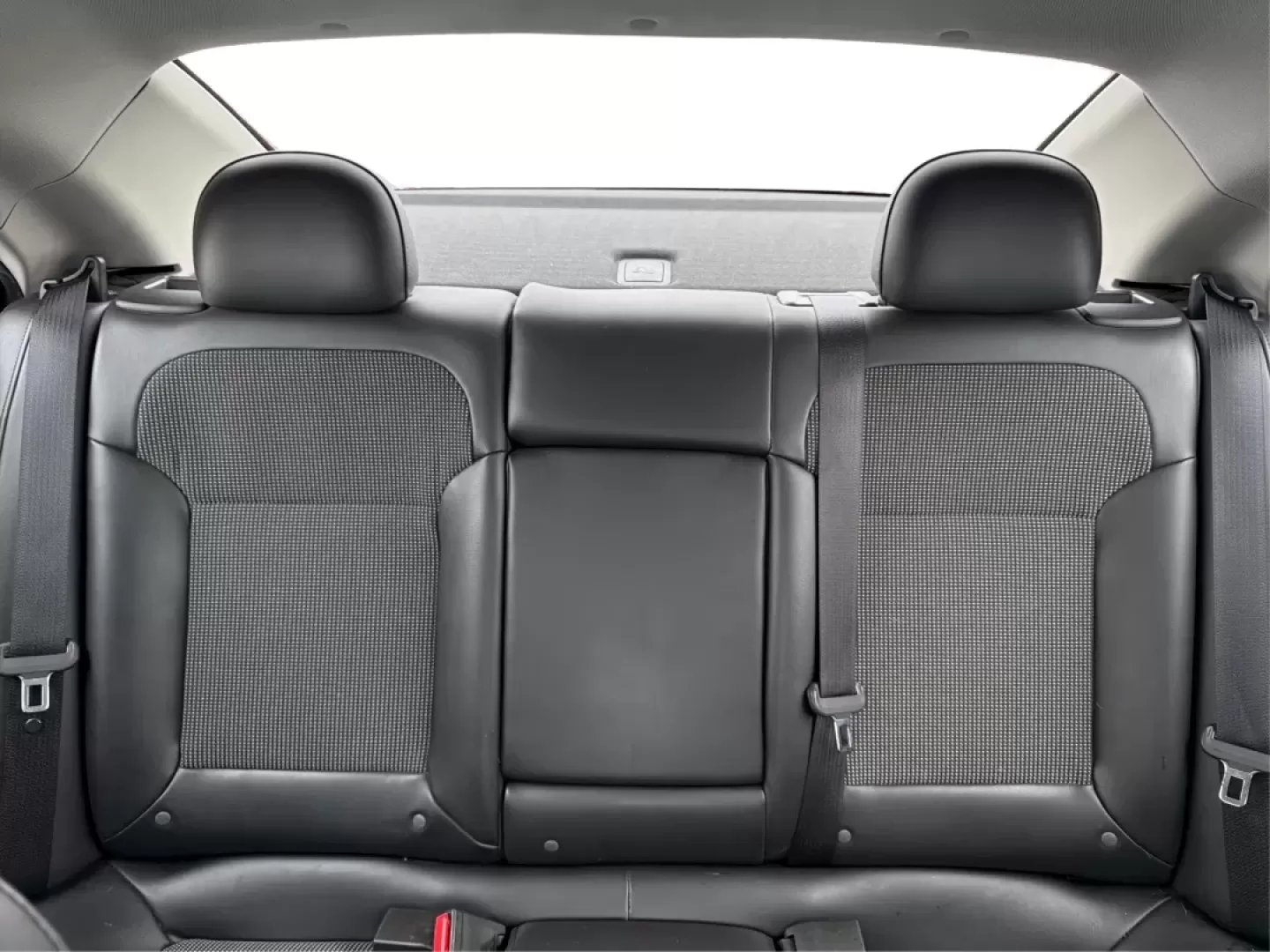 2015 Chevrolet Malibu 1LT (1G11C5SL8FF) with an ECOTEC 2.5L I-4 gasoline direct injection engine, located at 4508 South Dixie Dr, Moraine, OH, 45439, (937) 908-9800, 39.689976, -84.218452 - Need a dependable sedan for the daily commute down I75, school drop-offs near West Carrollton, or quick errands along South Dixie Drive-without the stress of traditional bank hurdles? This 2015 Chevrolet Malibu 1LT is a smart, comfortable choice for real life in the Dayton area, offering efficient p - Photo#14