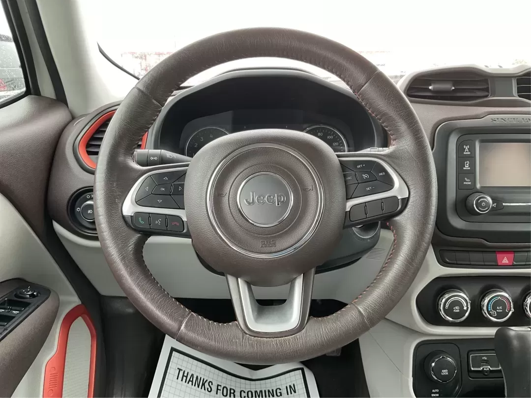 2015 Jeep Renegade Latitude (ZACCJBBT4FP) with an 2.4L L4 engine, 6-Speed Manual transmission, located at 1230 East Main St, Xenia, OH, 45385, (937) 908-9800, 39.688026, -83.910172 - Ready for a life that doesn't stop when the pavement ends? This 2015 Jeep Renegade Latitude 4WD in Alpine White is built for the Xenia lifestyle-weekday commutes down US-35, quick runs to grocery stores near downtown, and spontaneous weekend getaways to Caesar Creek State Park or John Bryan State Pa - Photo#16