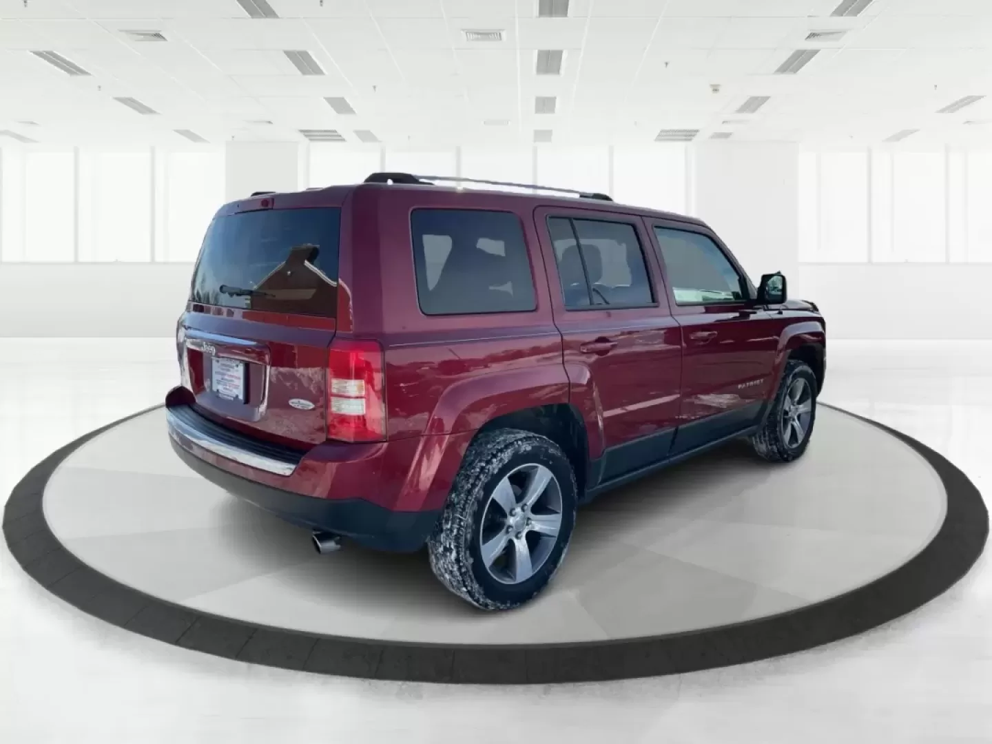 2017 Jeep Patriot High Altitude 4x4 (1C4NJRFB4HD) with an 2.4L I-4 DOHC engine, located at 8750 N County Rd 25A, Piqua, OH, 45356, (937) 908-9800, 40.164391, -84.232513 - Weekend getaways to Indian Lake, snowy commutes up I75, or daily school-and-work runs around Miami County-this 2017 Jeep Patriot High Altitude 4x4 is built for the kind of life that doesn't pause for Ohio weather. With SUV versatility, confident 4WD capability, and a comfortable, well-equipped cabin - Photo#2